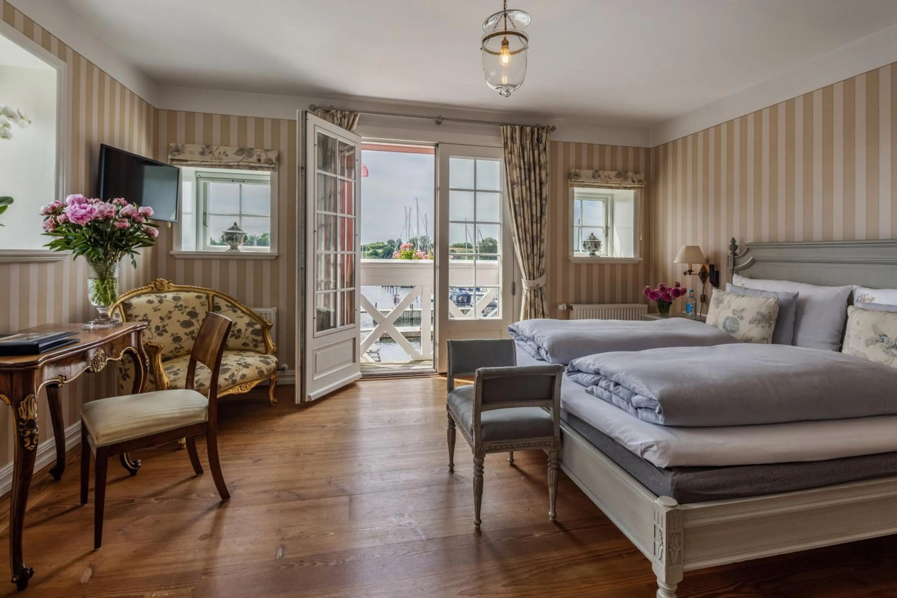 Bed in Dyvig Badehotel