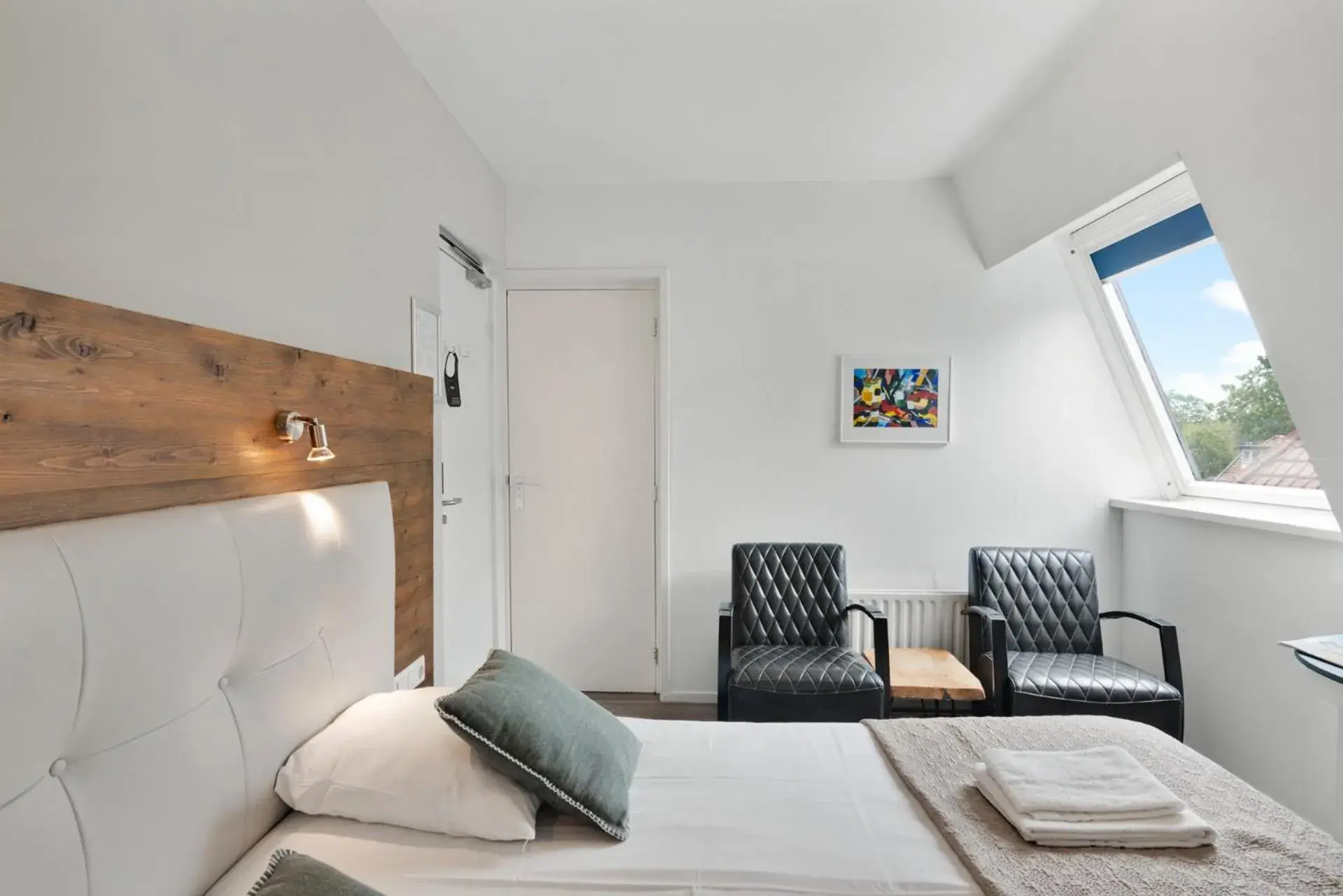Economy Twin Room - single occupancy in Dijkstra Hotels Economy Twin Room - single occupancy in Dijkstra Hotels