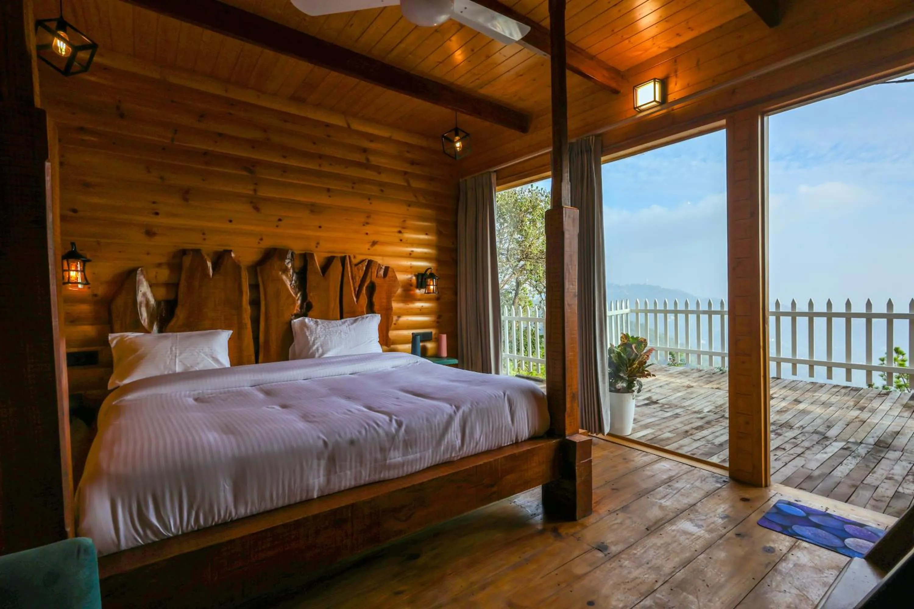 Bed in Koro Treehouse Resort Luxury Wooden Cottages and Villas with Private Pool