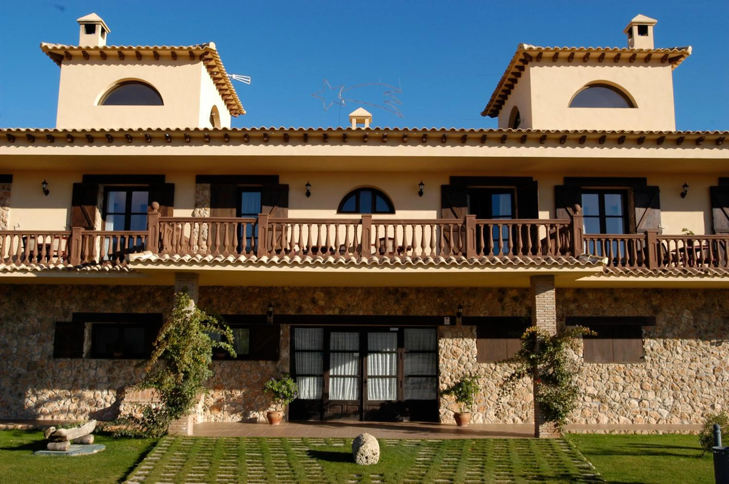 Facade/entrance in Hotel Rural Los Nogales