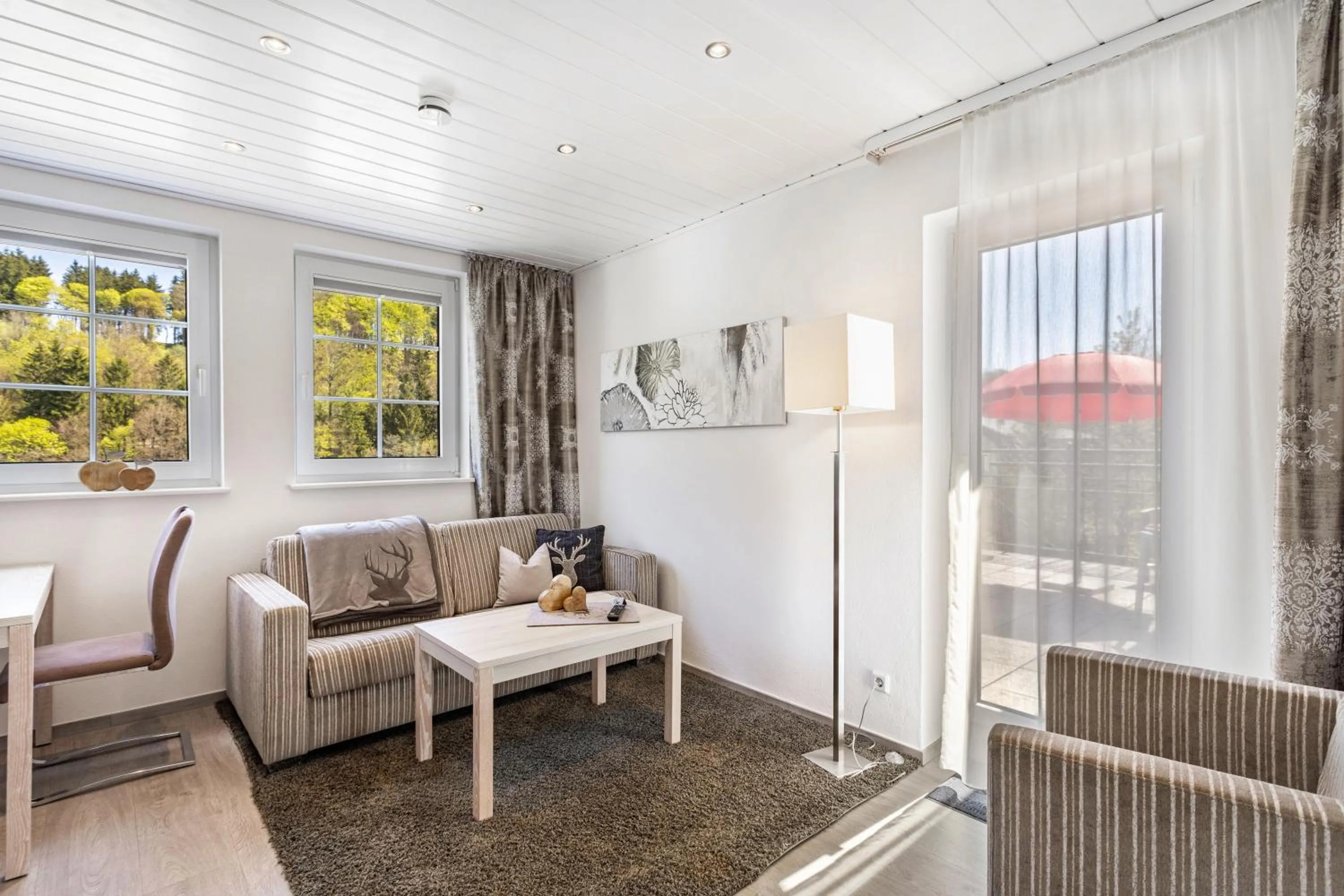Superior One-Bedroom Apartment with Balcony in Landhaus Kramer Meine Cardplus inkl