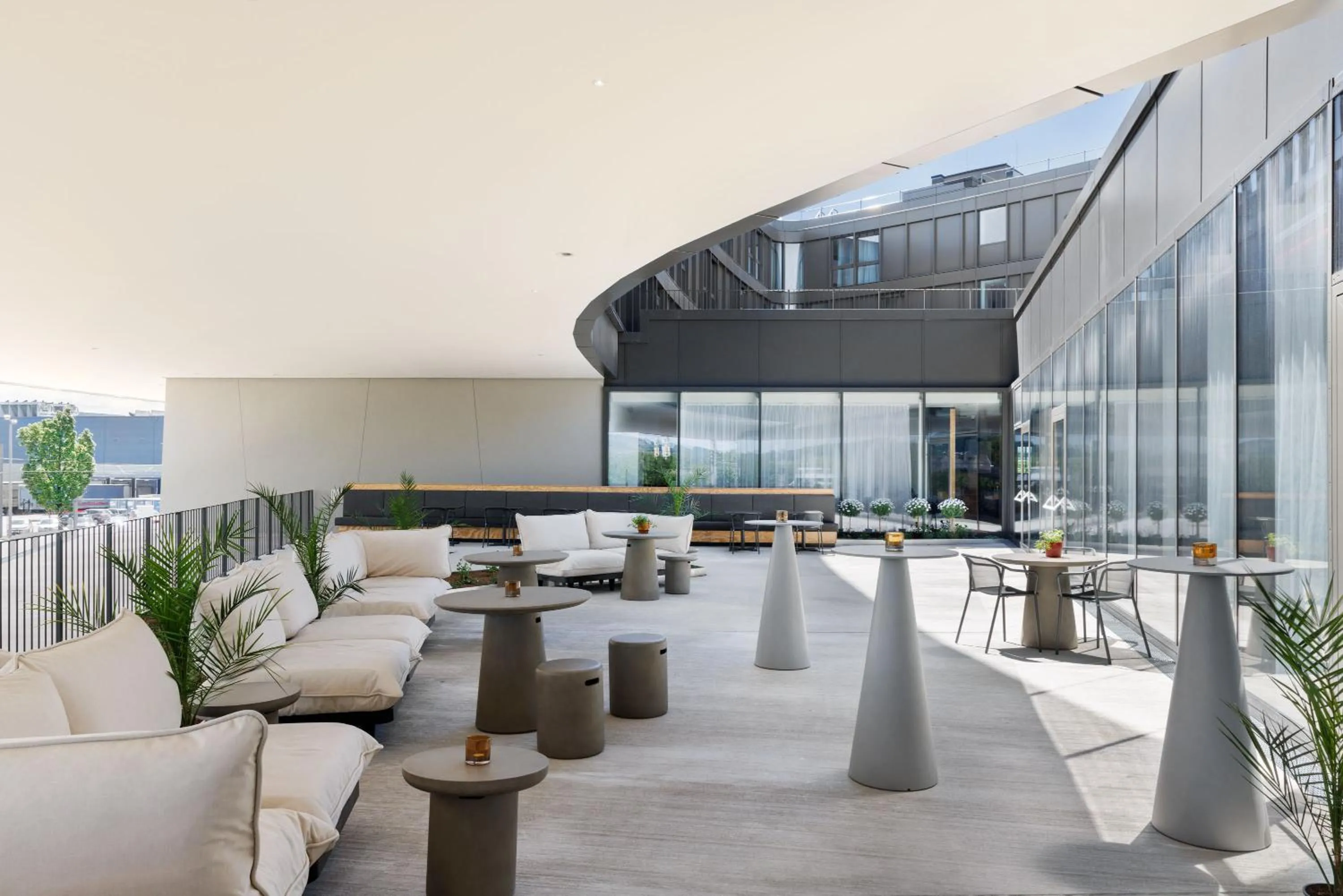 Balcony/Terrace in The Passenger, a Tribute Portfolio Hotel