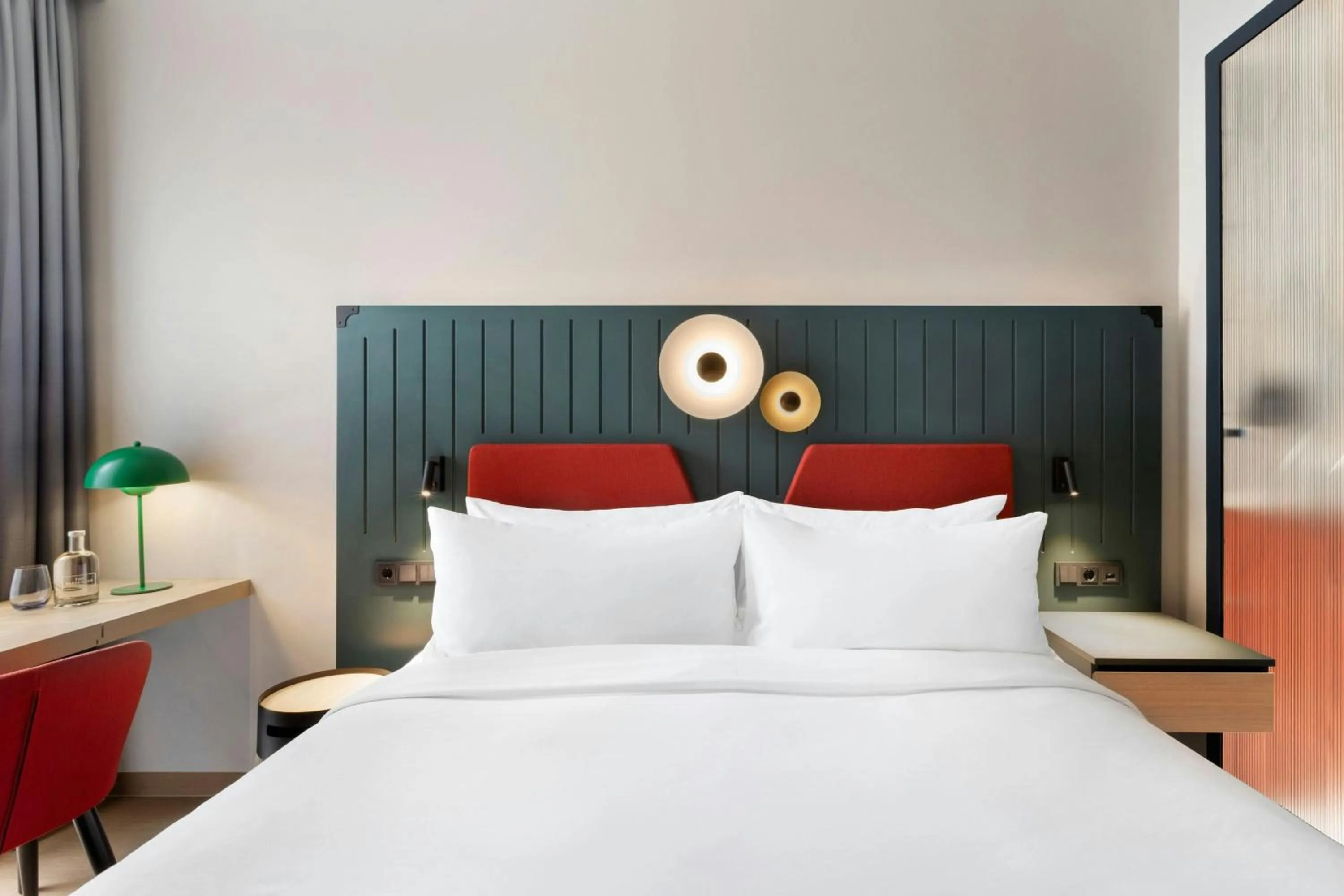 Photo of the whole room, Bed in The Passenger, a Tribute Portfolio Hotel