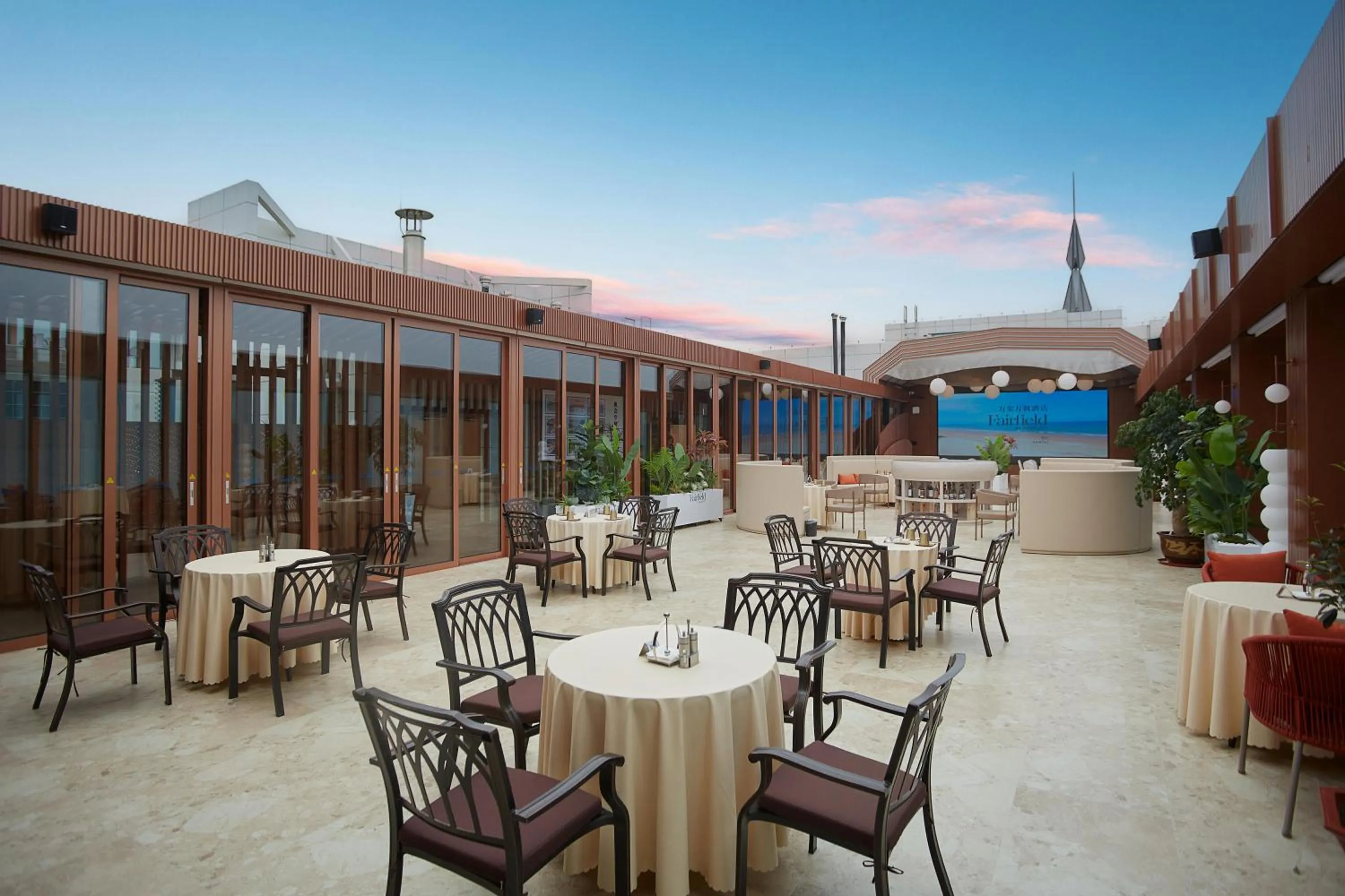 Restaurant/places to eat in Fairfield by Marriott Yantai