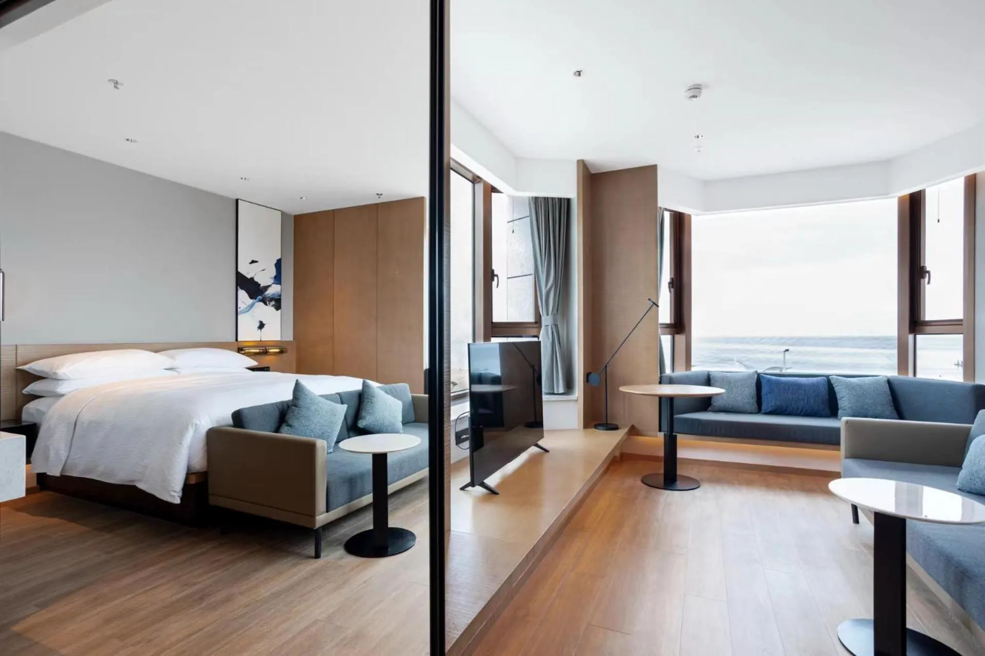 Photo of the whole room, Bed in Fairfield by Marriott Yantai