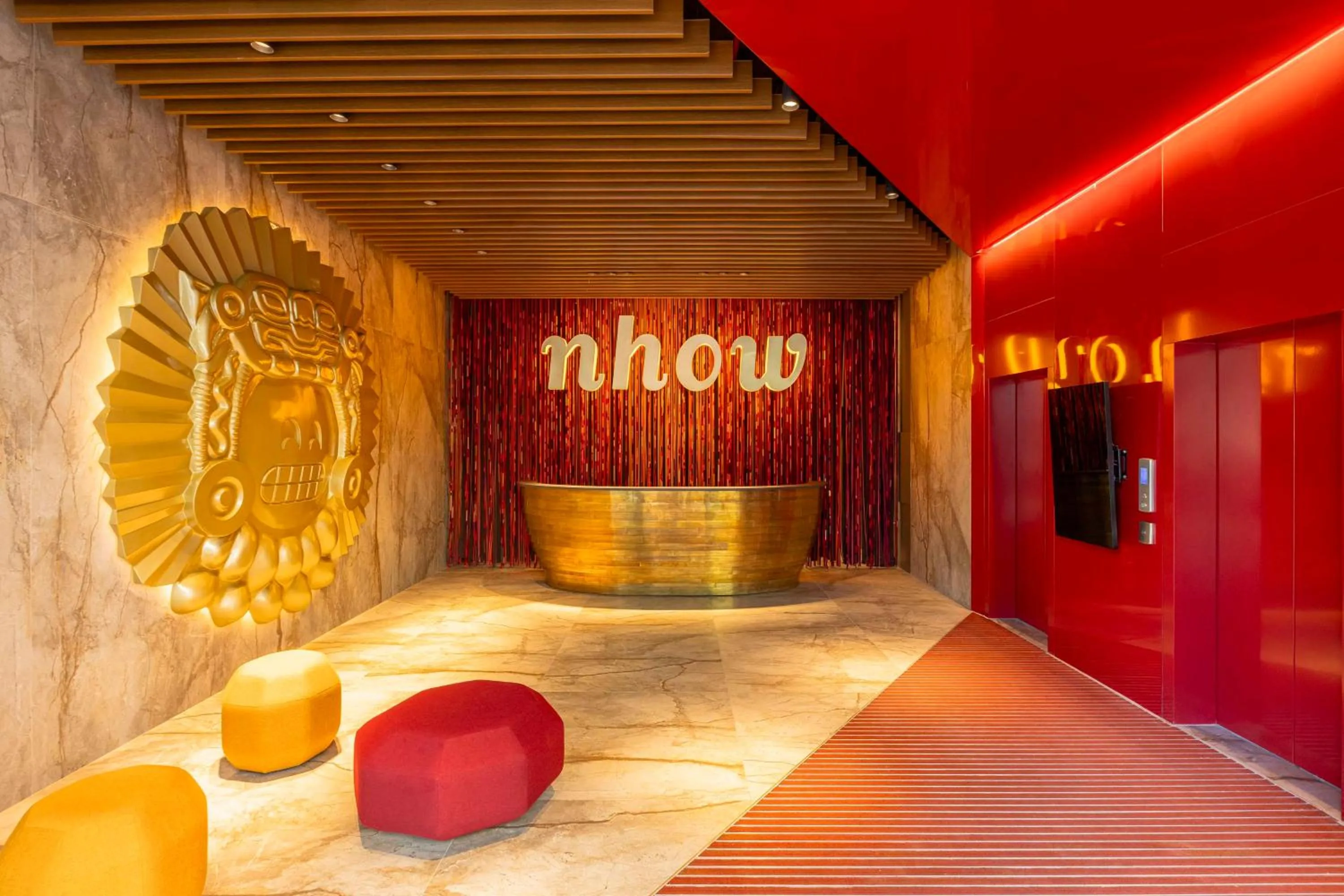 Lobby or reception in Nhow Lima