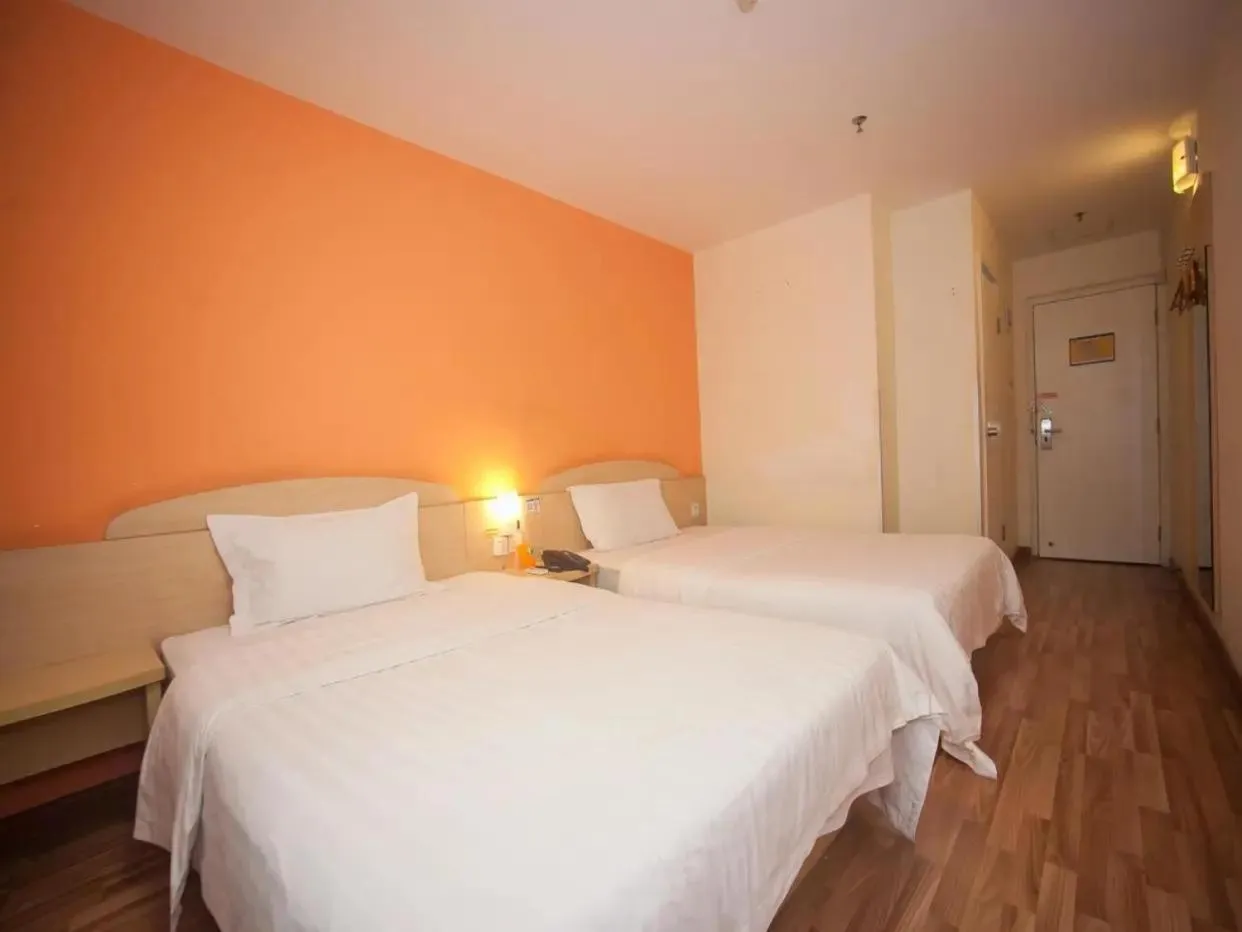 Bed in 7Days Inn Guangzhou Tianhe Tangxia Junjing Huayuan