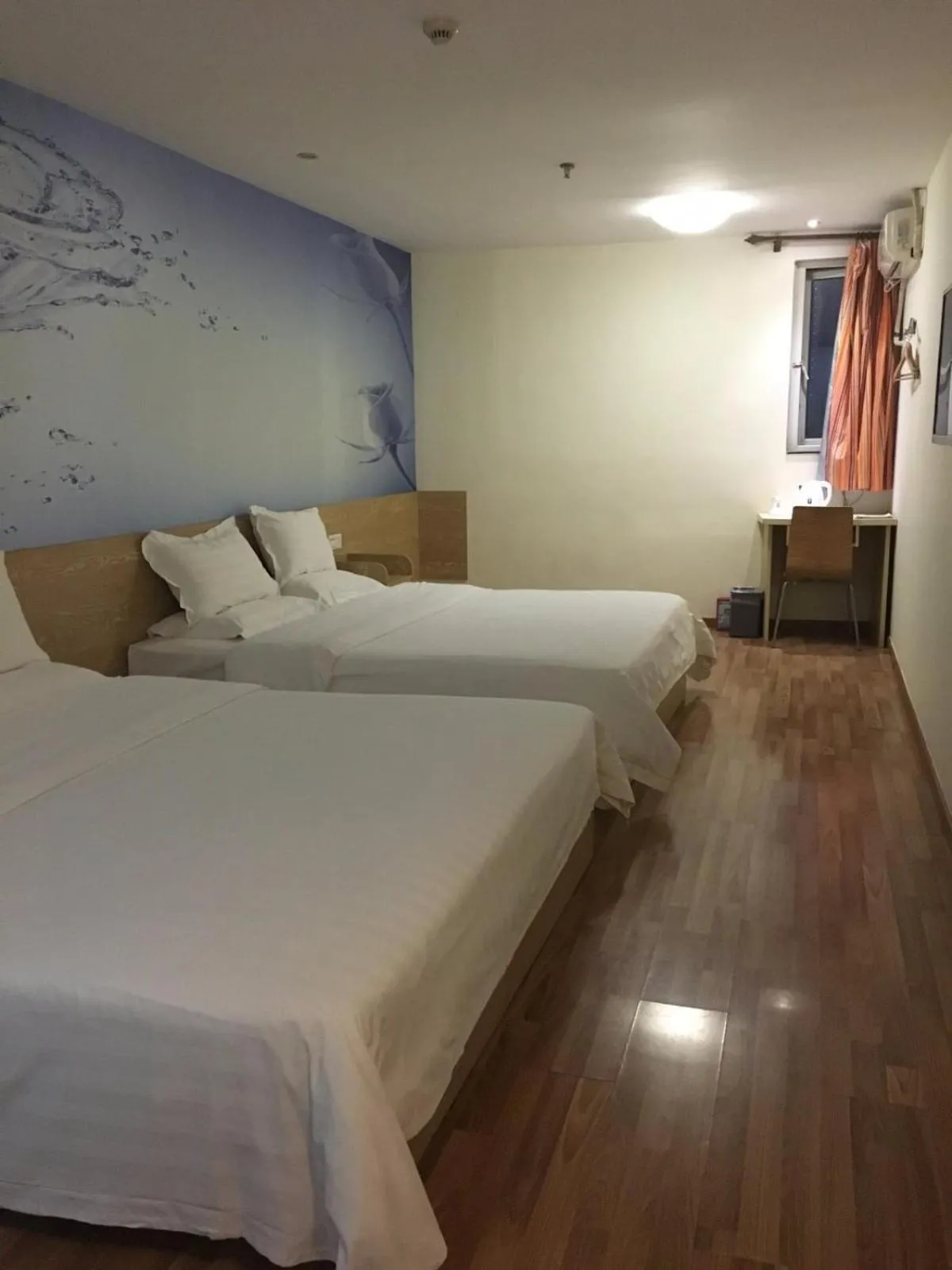 Bed in 7Days Inn Guangzhou Tianhe Tangxia Junjing Huayuan