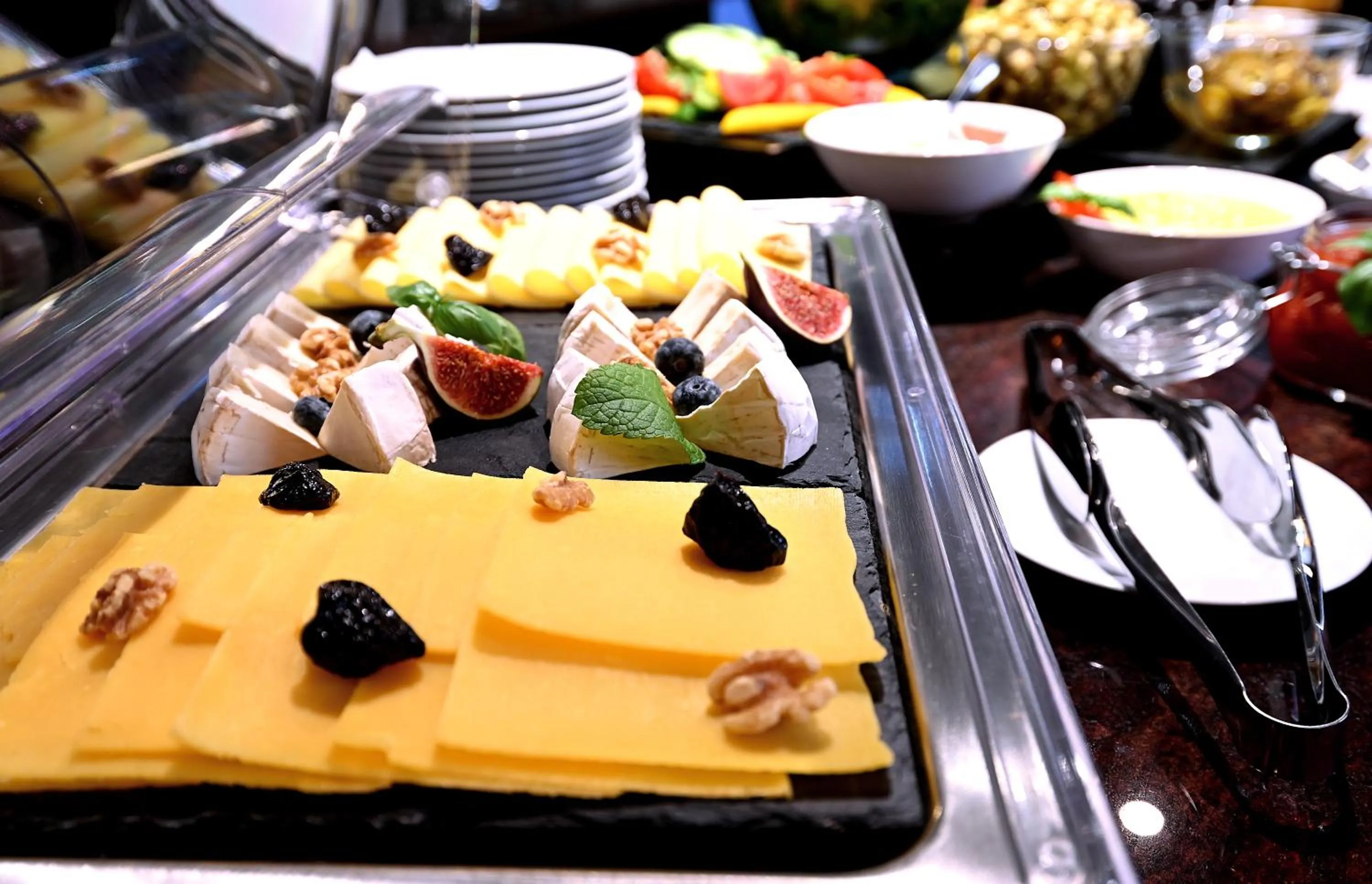 Breakfast in Fashion City Hotel Superior