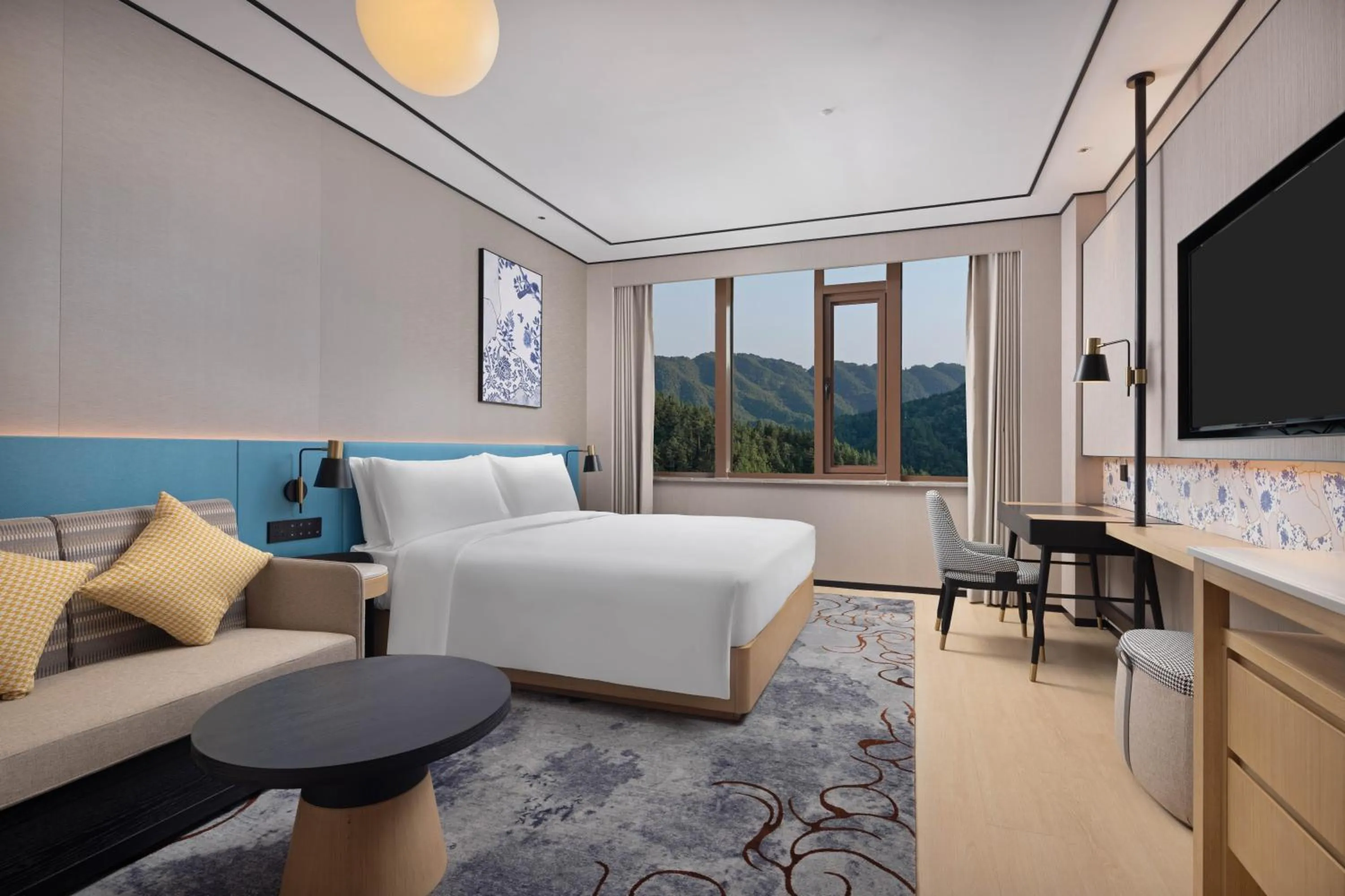 Bed in Hilton Garden Inn Jingdezhen Taoyuan Valley