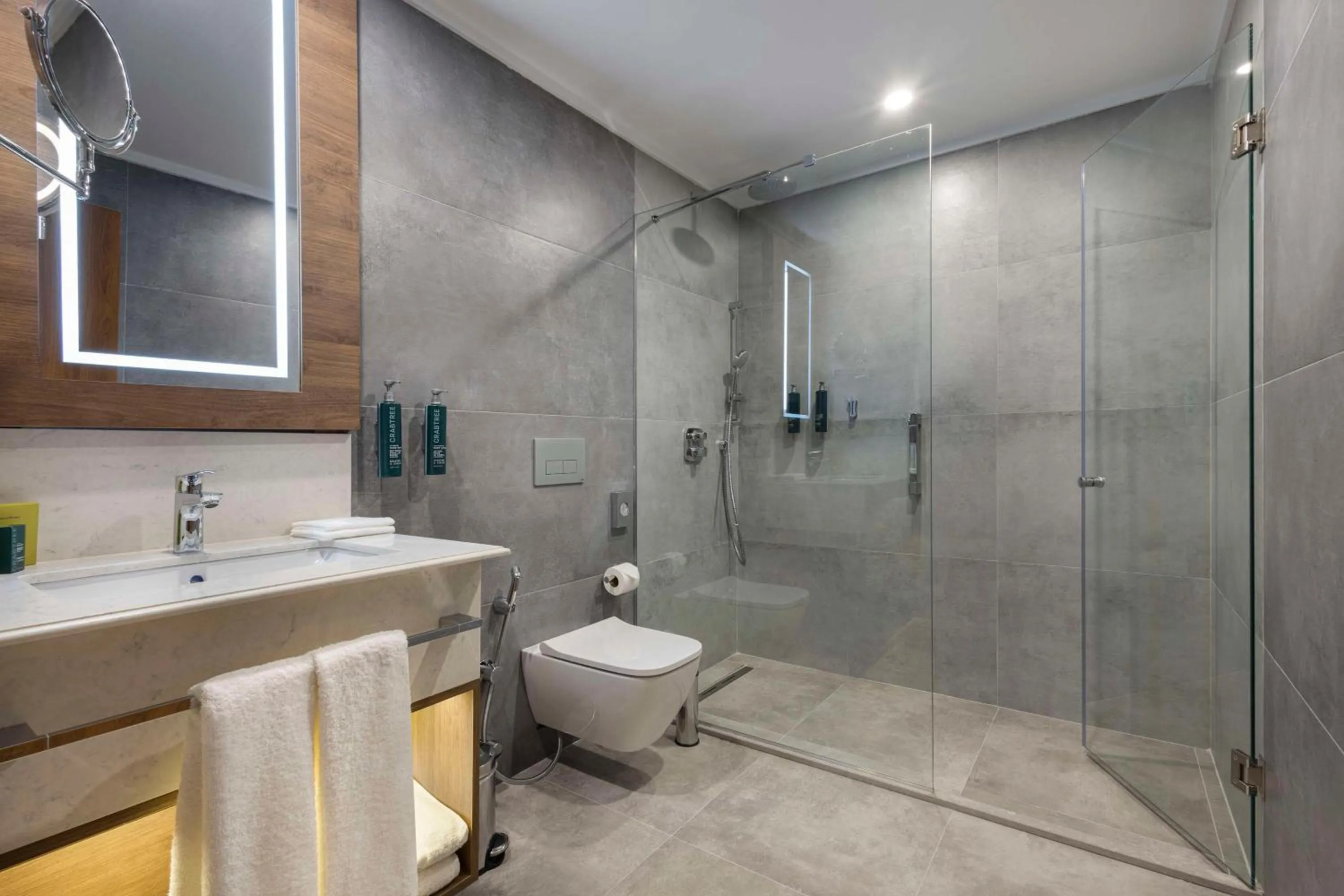 Bathroom in Doubletree By Hilton Suites Trabzon Yomra