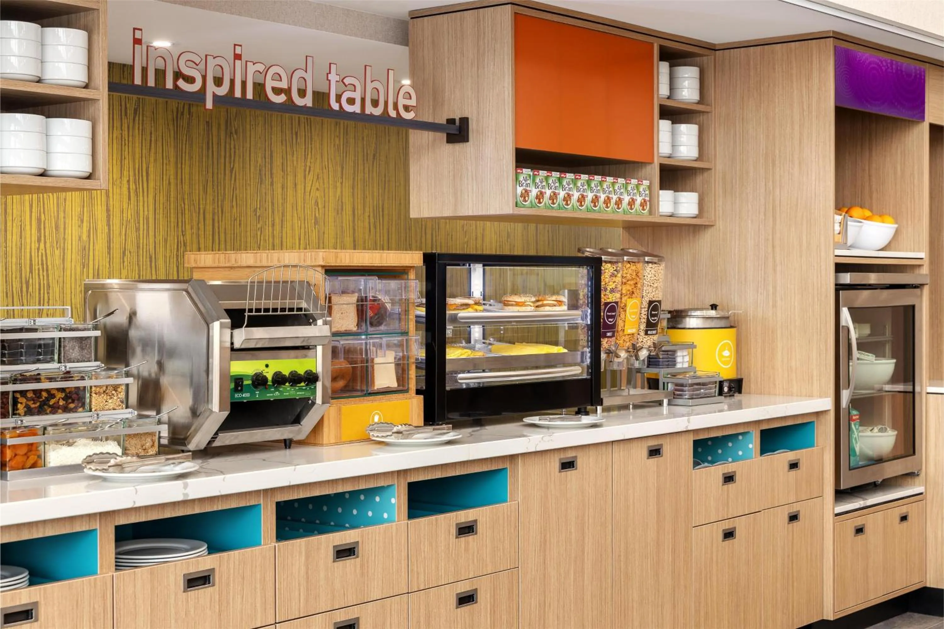 Breakfast in Home2 Suites By Hilton Kitchener