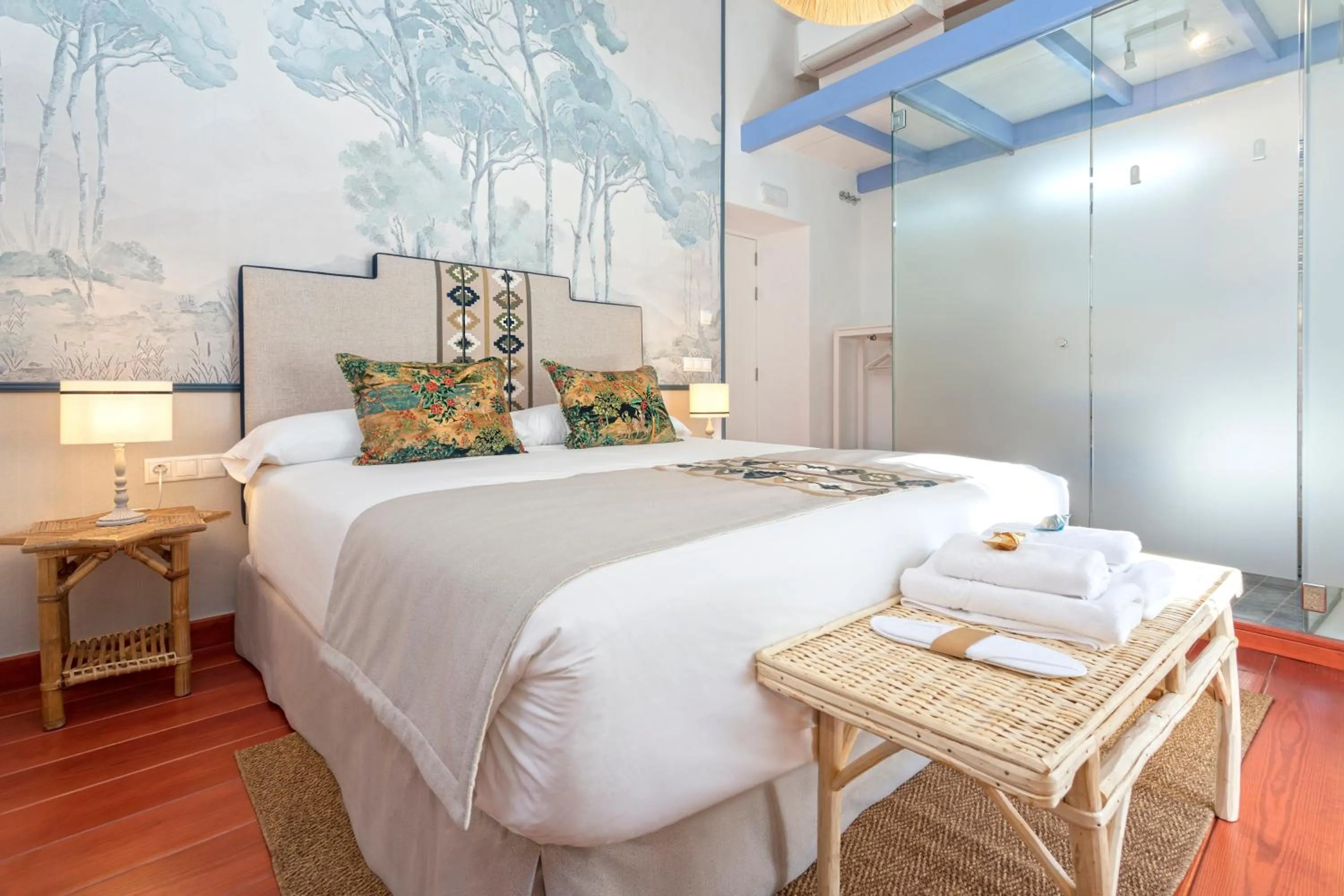 Double Room in CSE The Old House Marbella