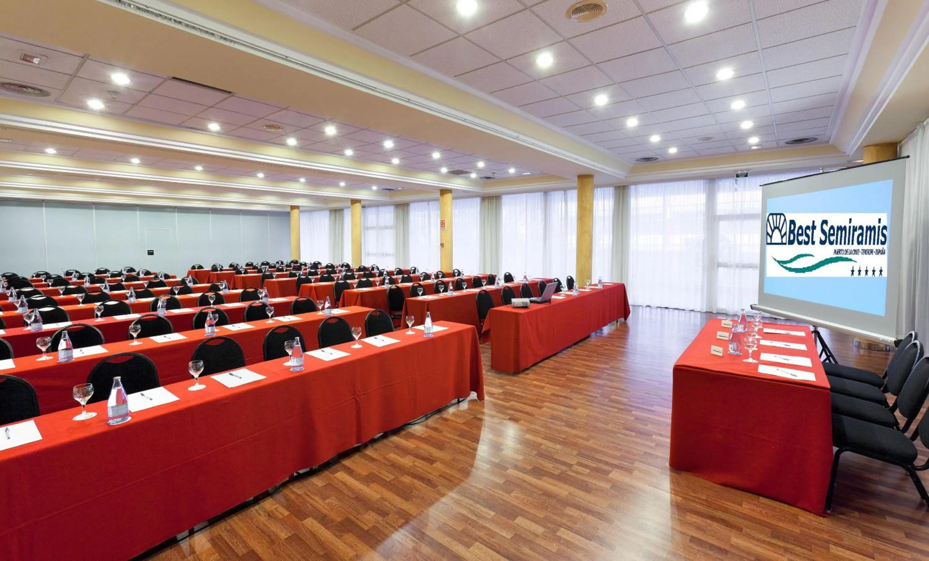 Meeting/conference room in Hotel Best Semiramis