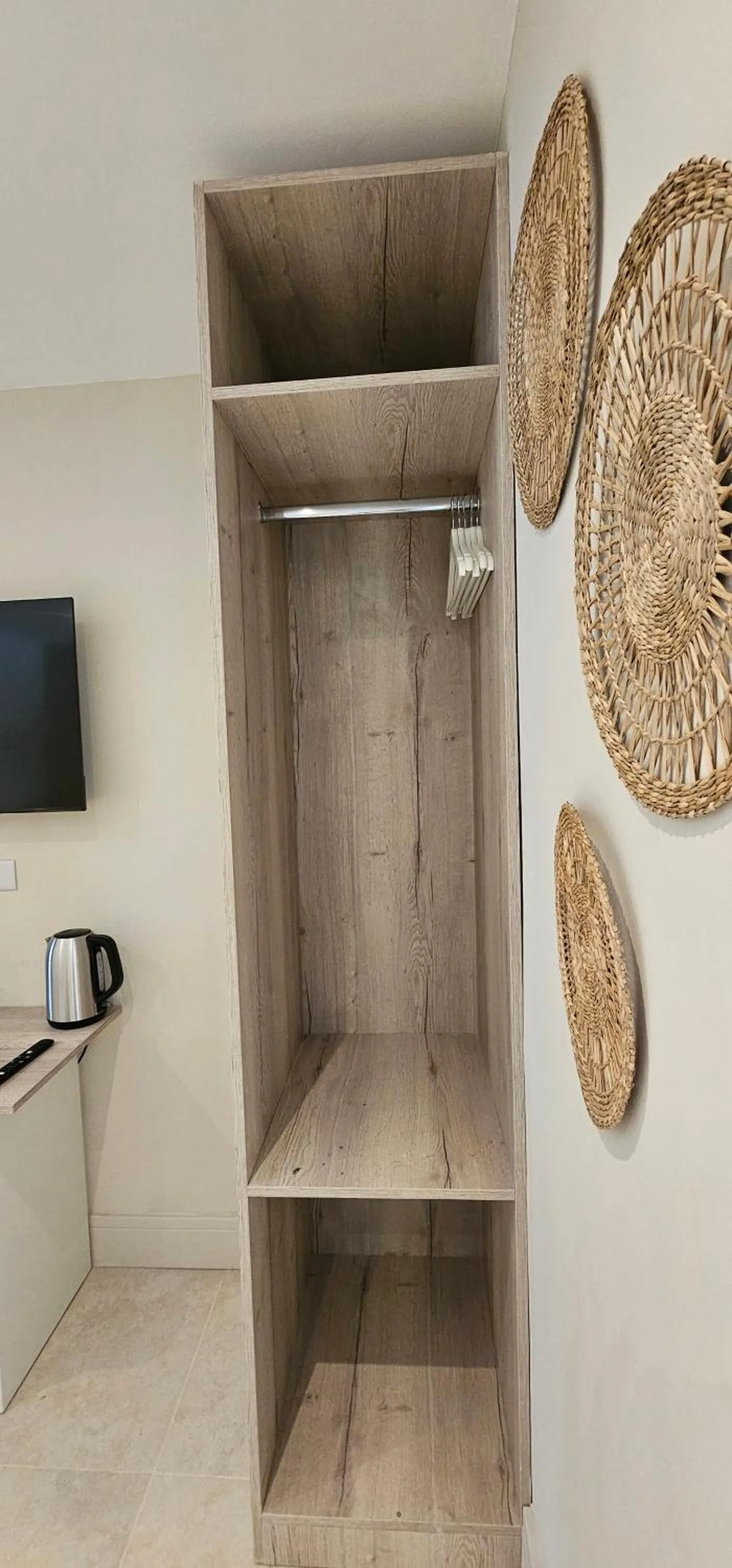 wardrobe in MSM Arena Hotel