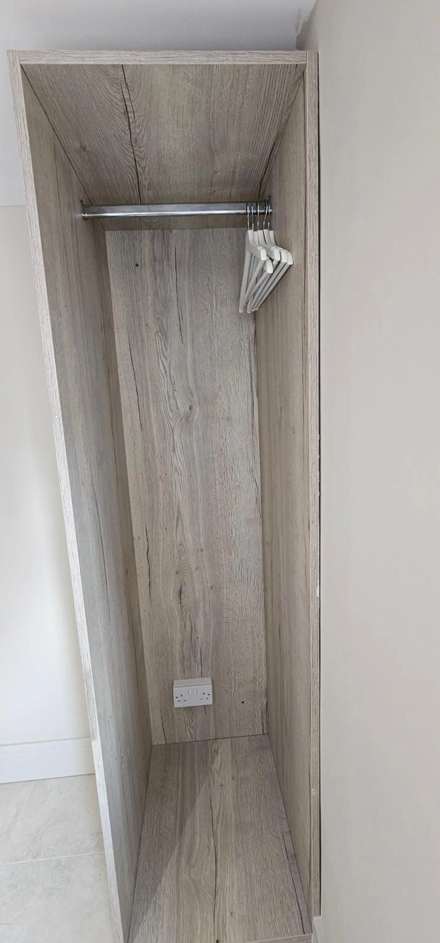 wardrobe in MSM Arena Hotel