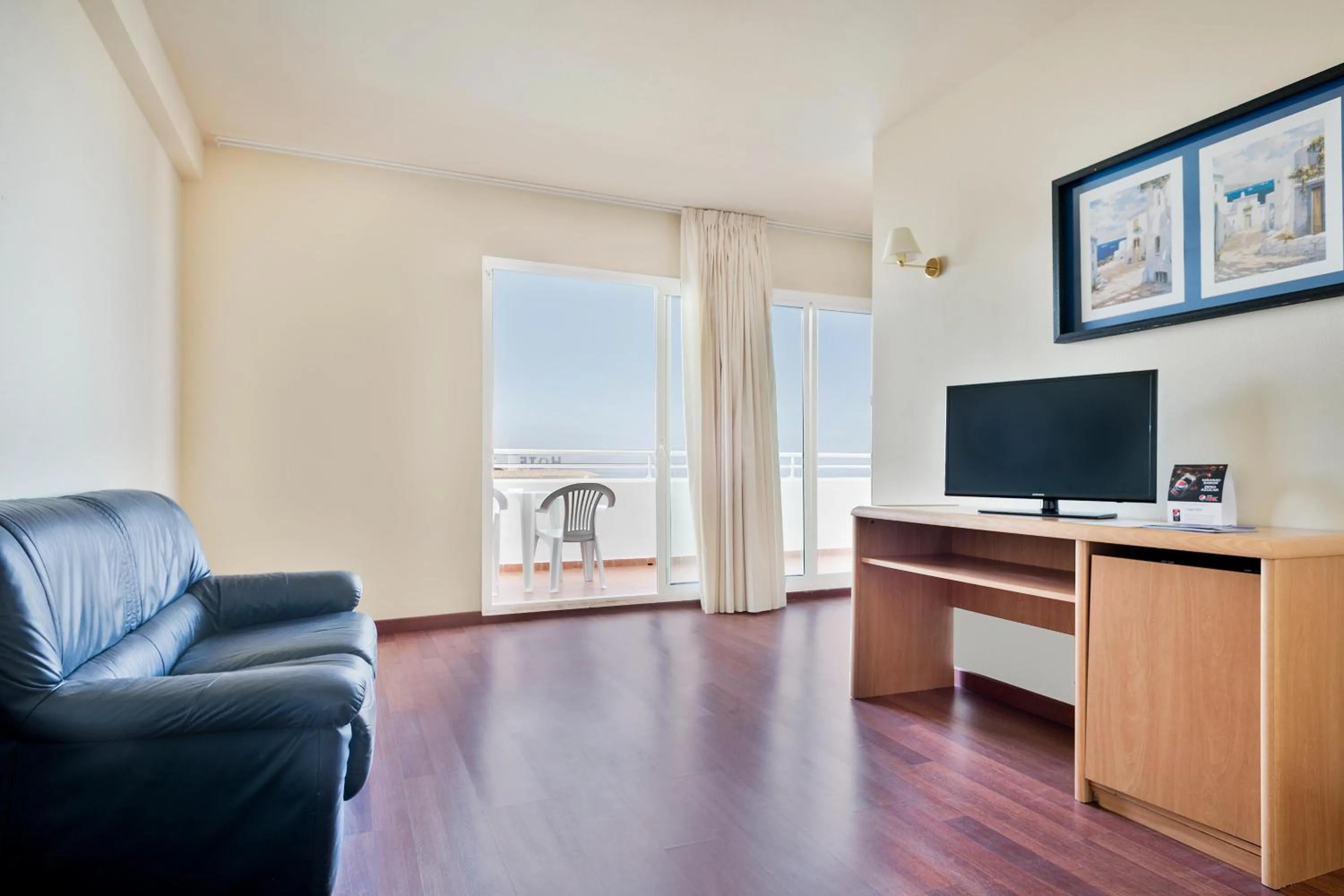 Photo of the whole room in Hotel Best Mojácar