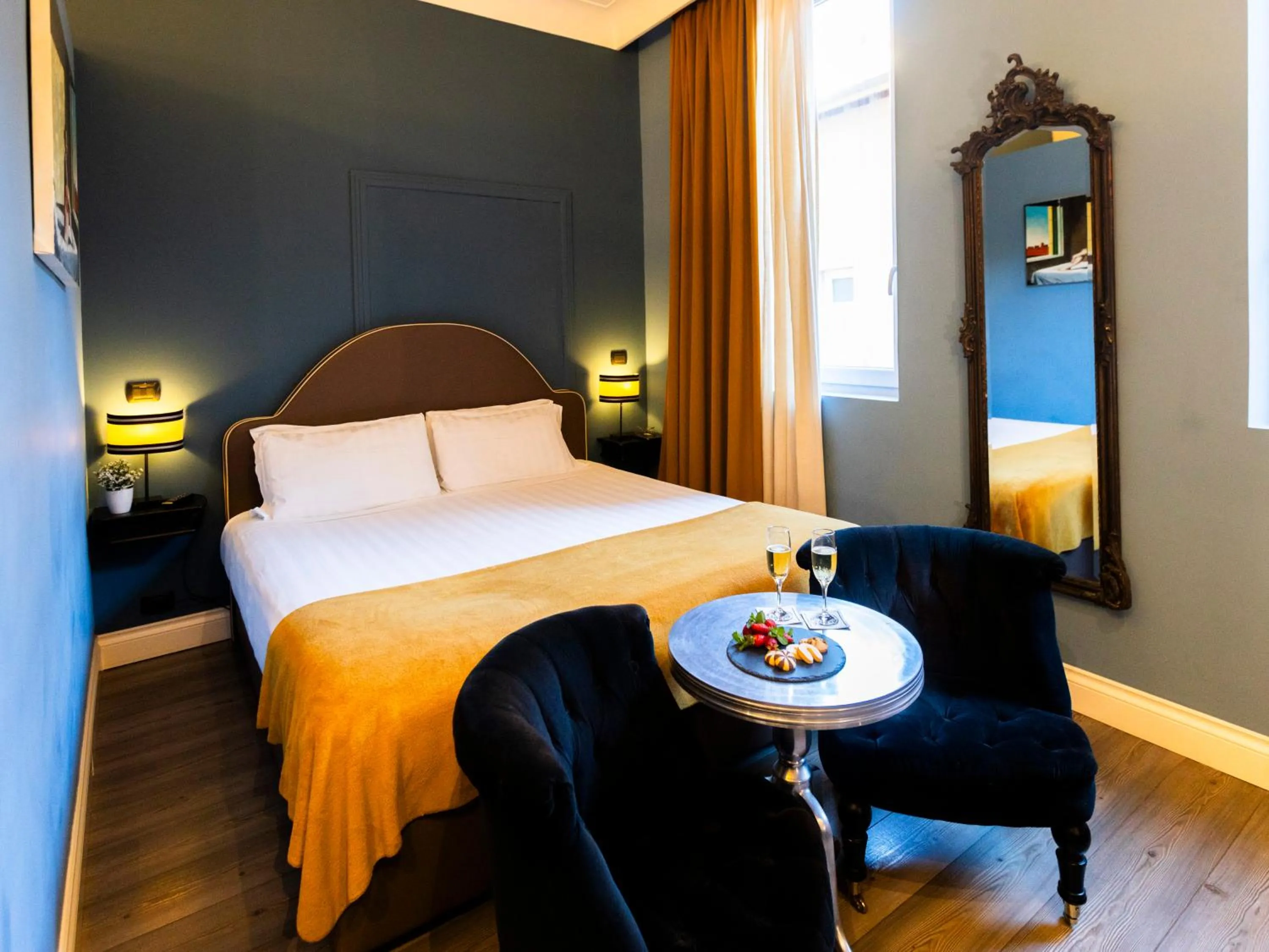 Bed in JB Relais- Campo de' Fiori