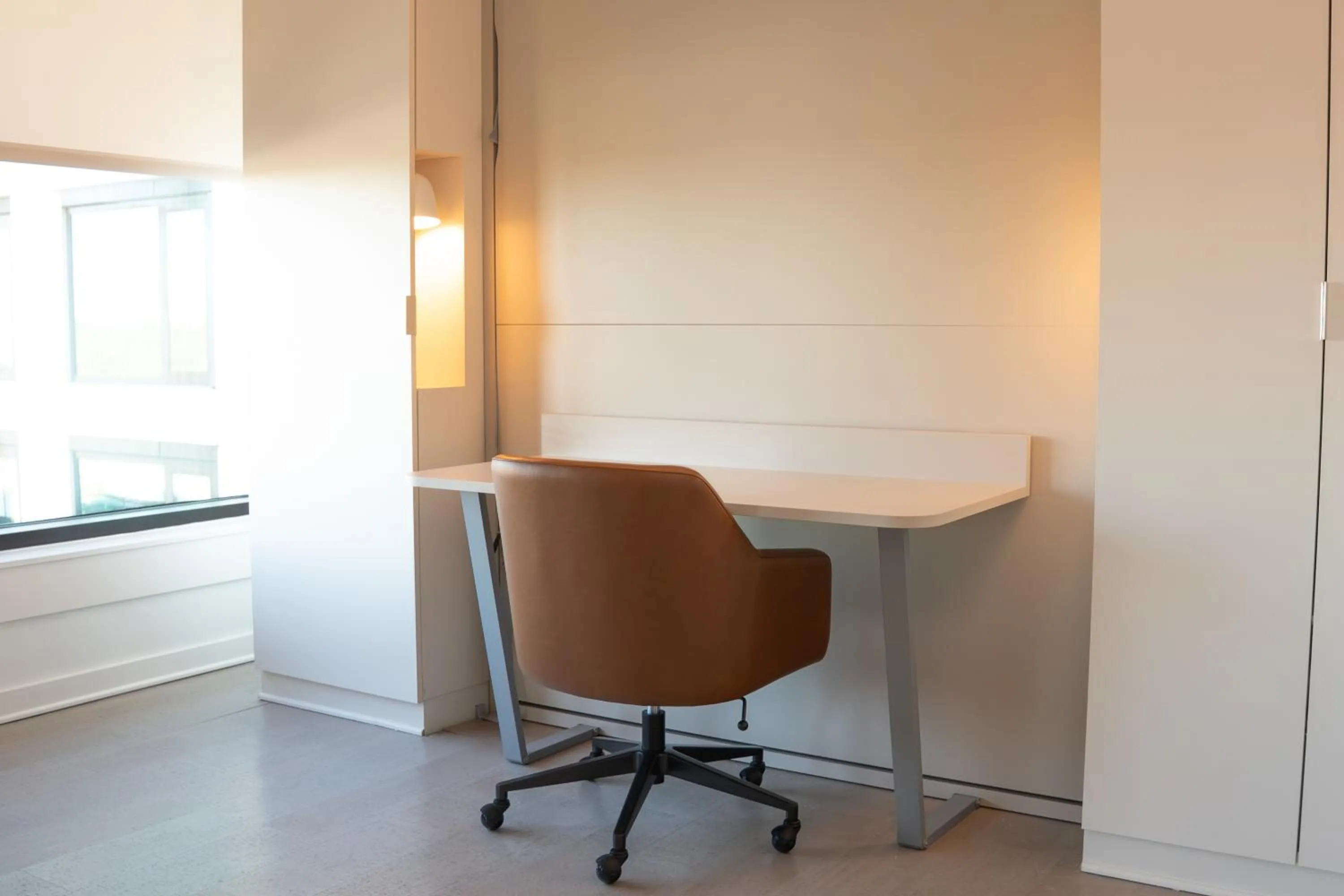 Seating area in Scout Living, powered by Placemakr - Midtown