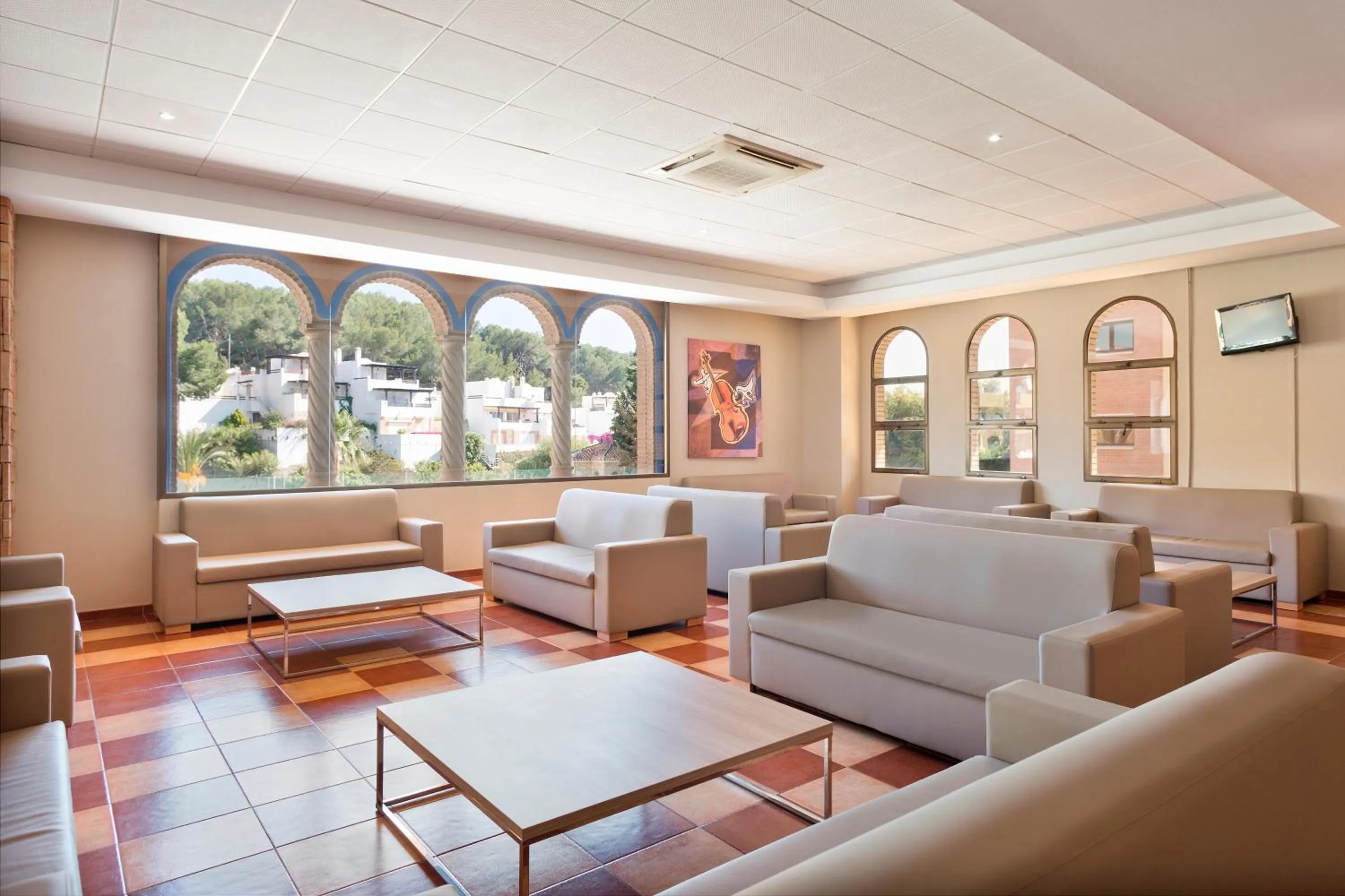 Lounge or bar in Hotel Best Alcázar