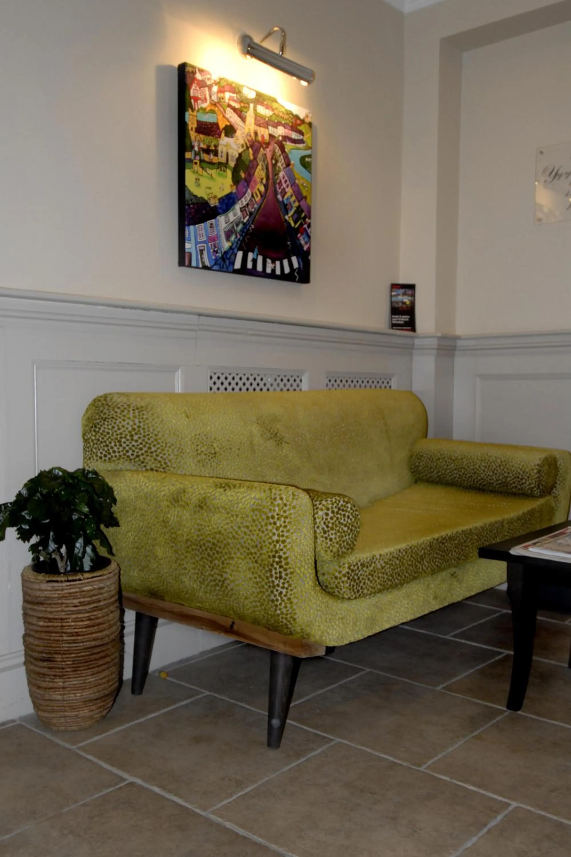 Lobby or reception in Gwesty'r Emlyn Hotel