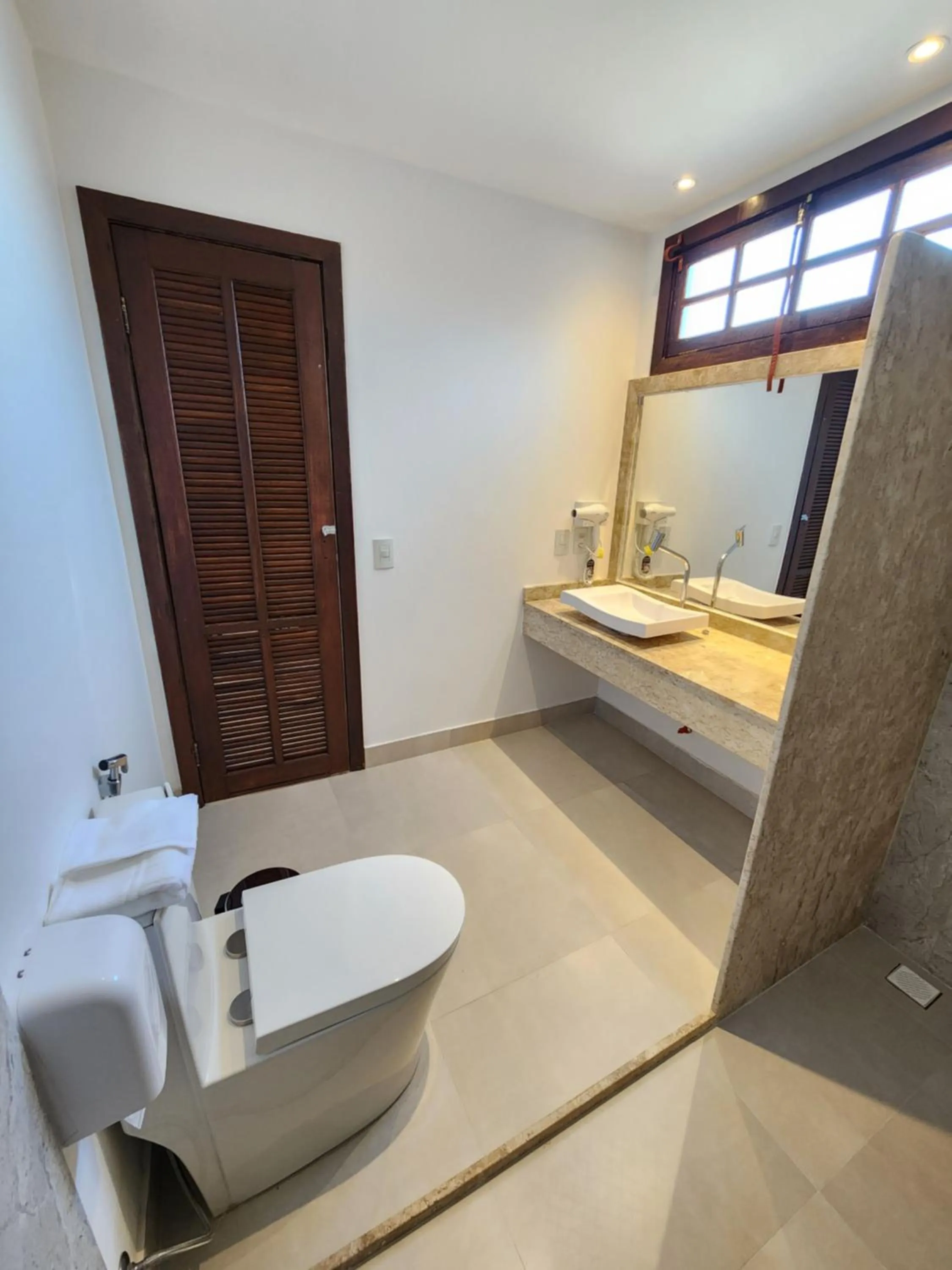 Toilet in Pousada Dreamland Buzios