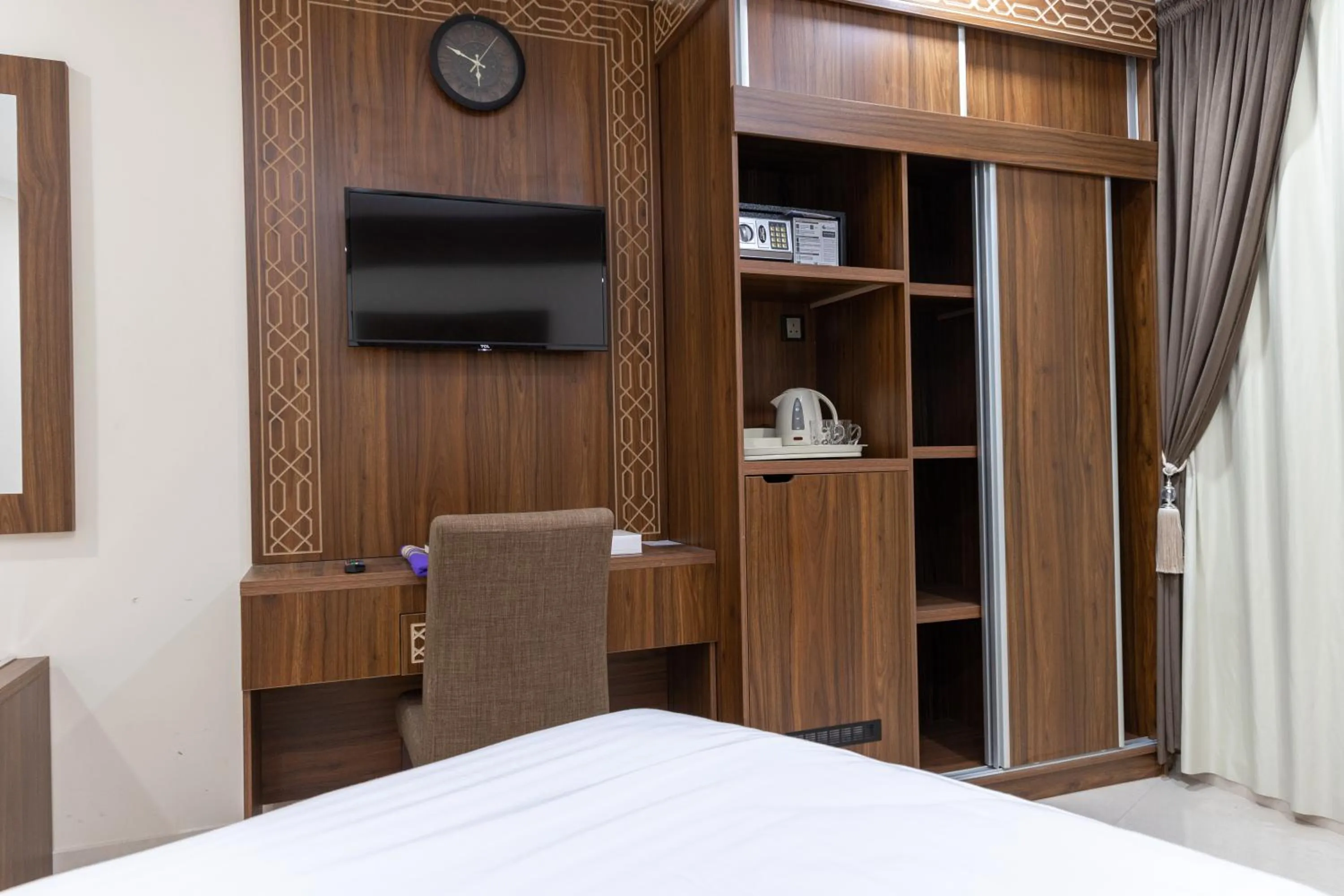 TV and multimedia, Bed in Mahd Al Resala 3 Hotel