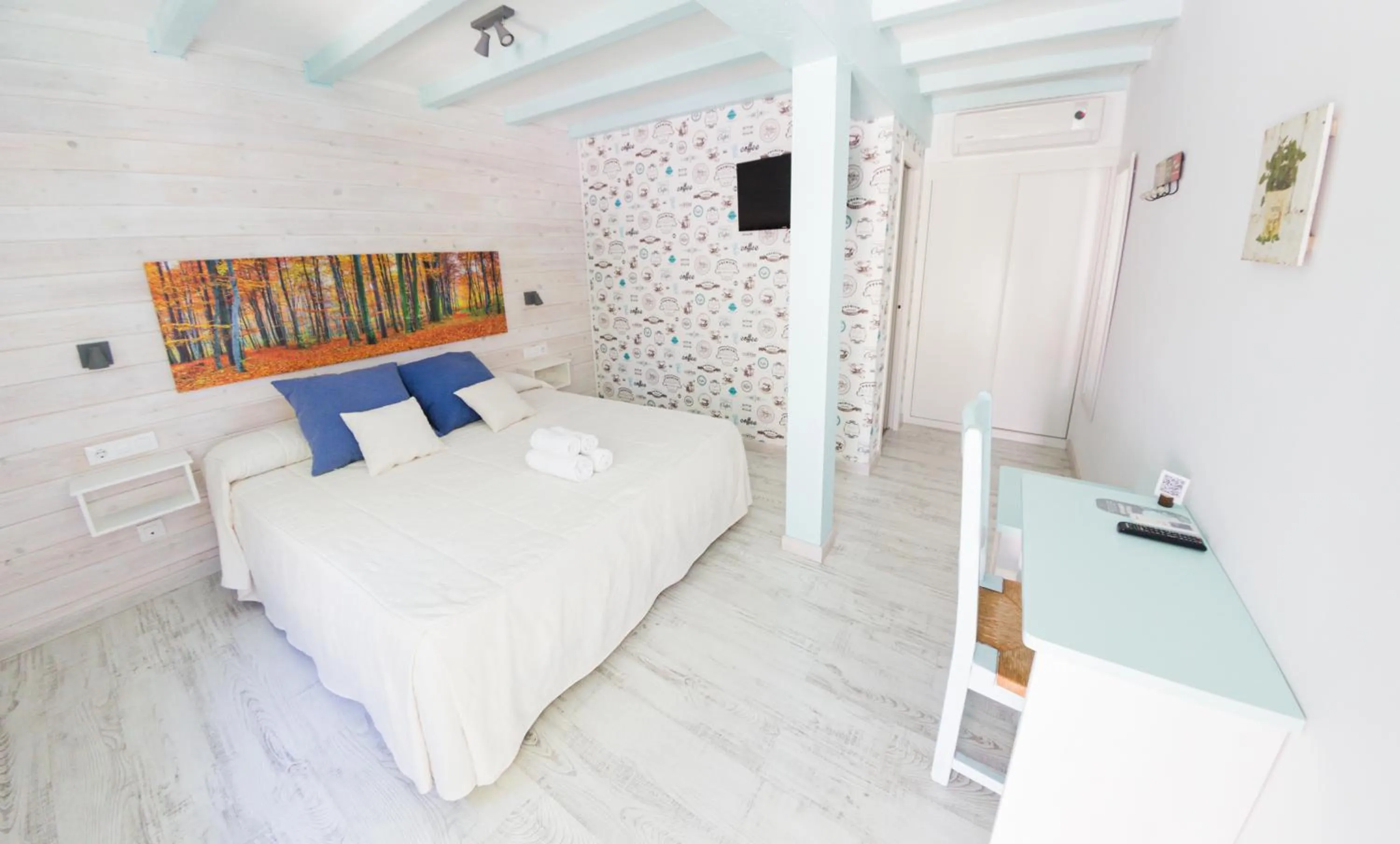 Bed in Hotel La Torre