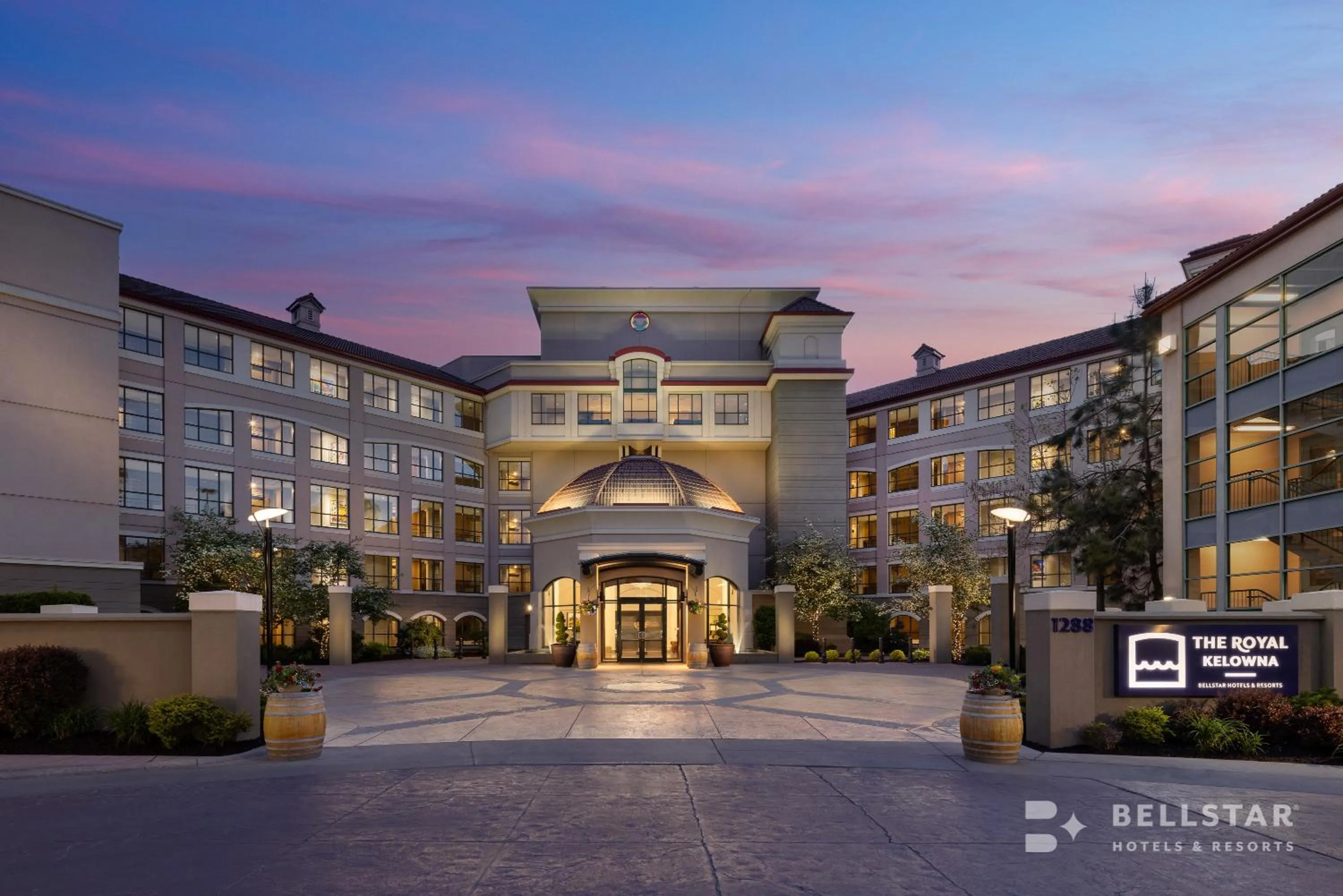 Property building in The Royal Kelowna - Bellstar Hotels & Resorts