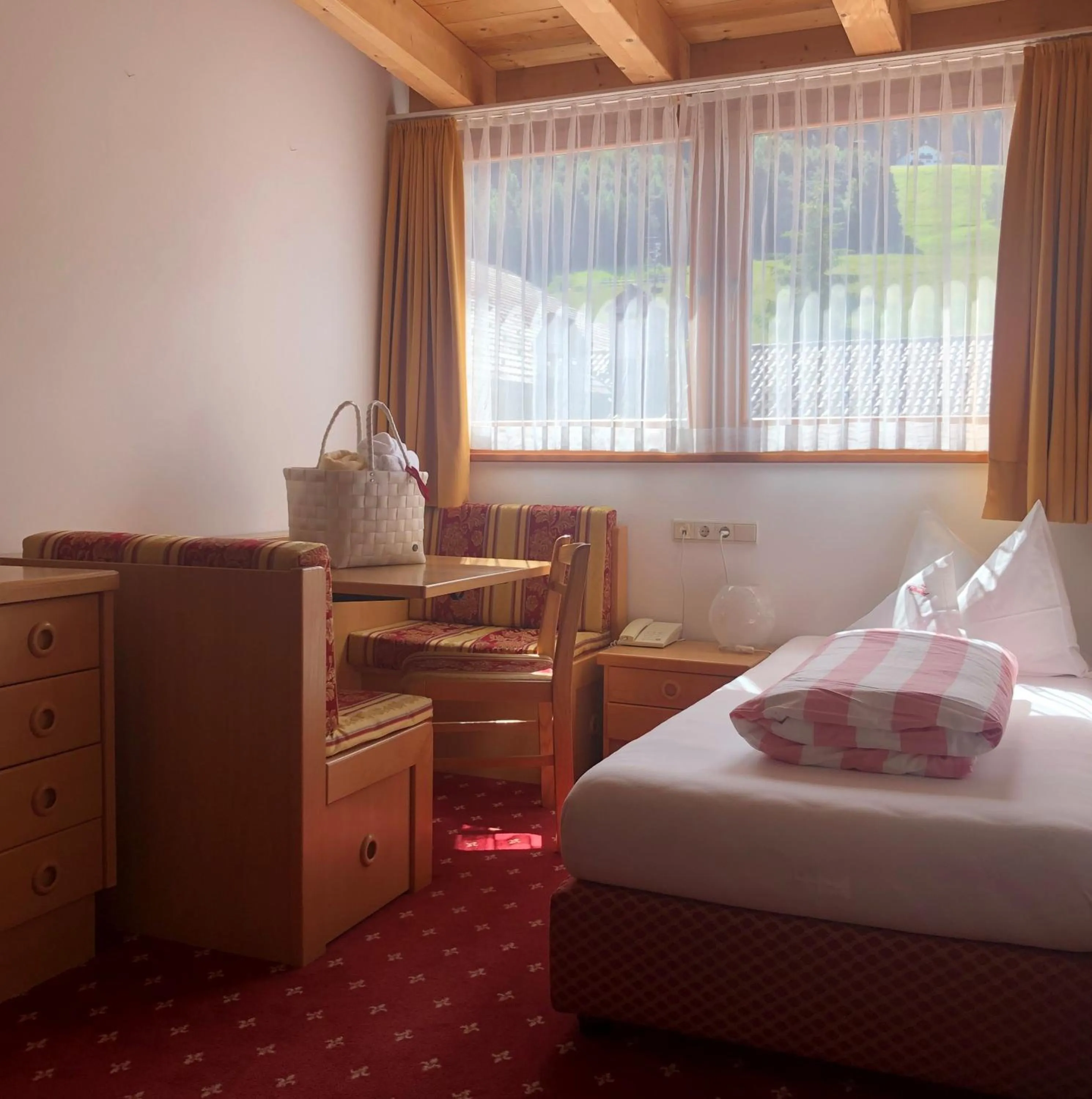 Bed in Hotel Rosslaufhof