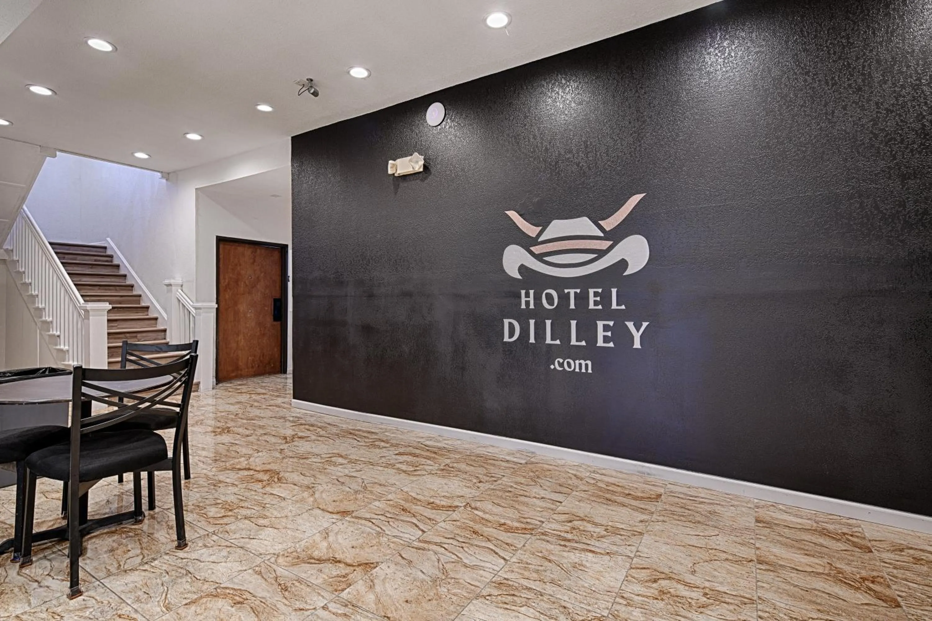 Lobby or reception in Hotel Dilley Grand