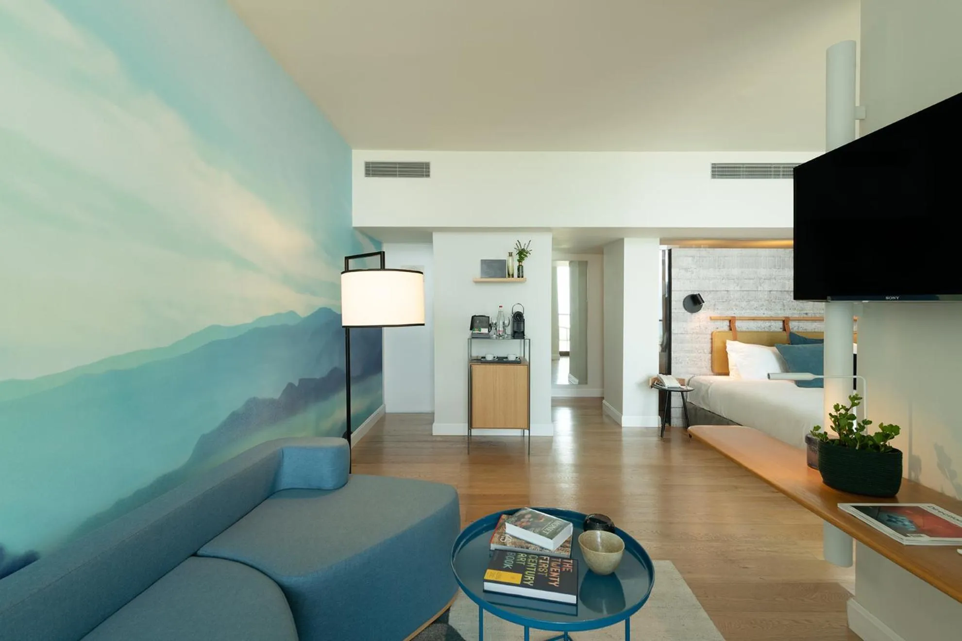 Bed in Elma Hotel and Art Complex