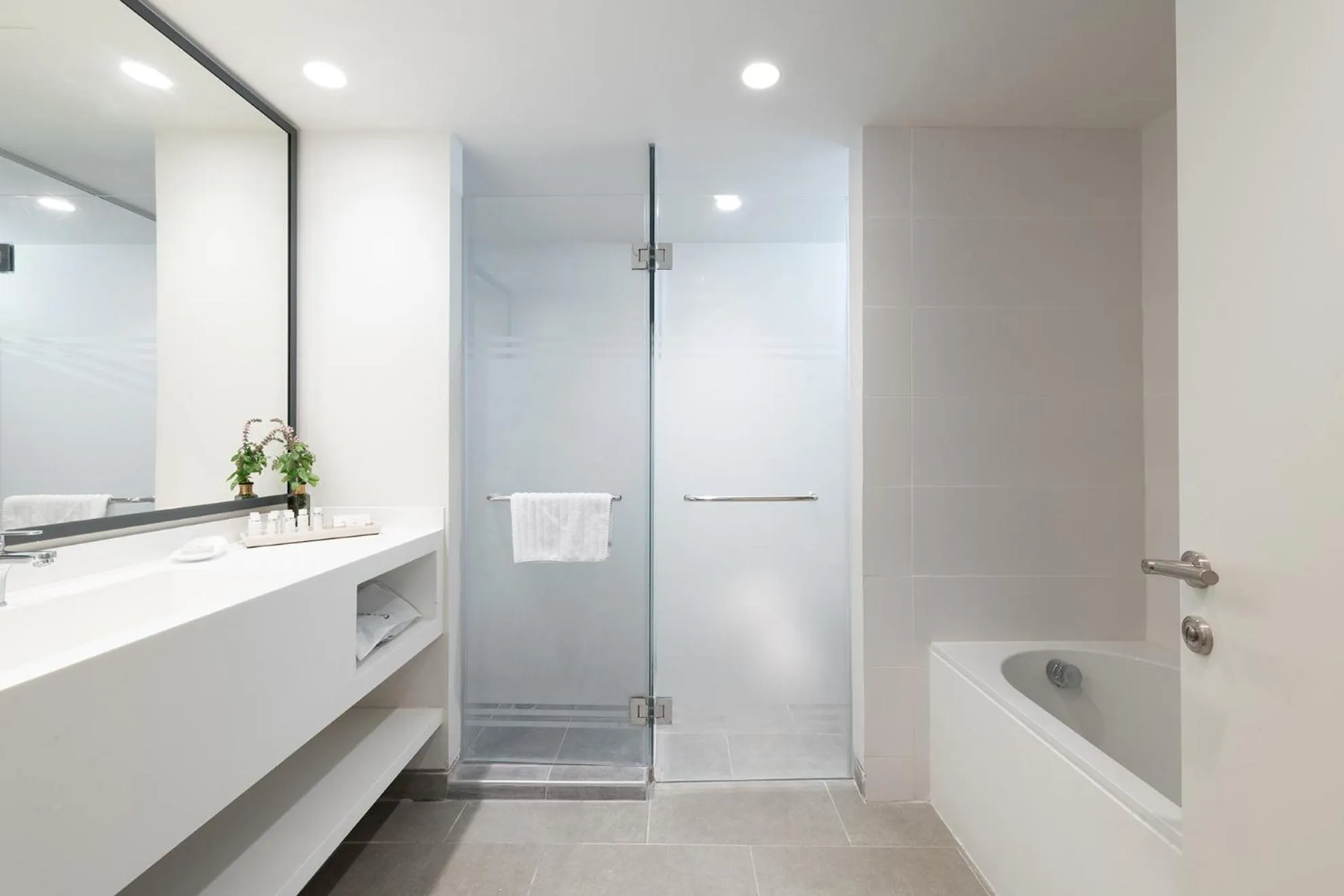 Elma Hotel and Art Complex