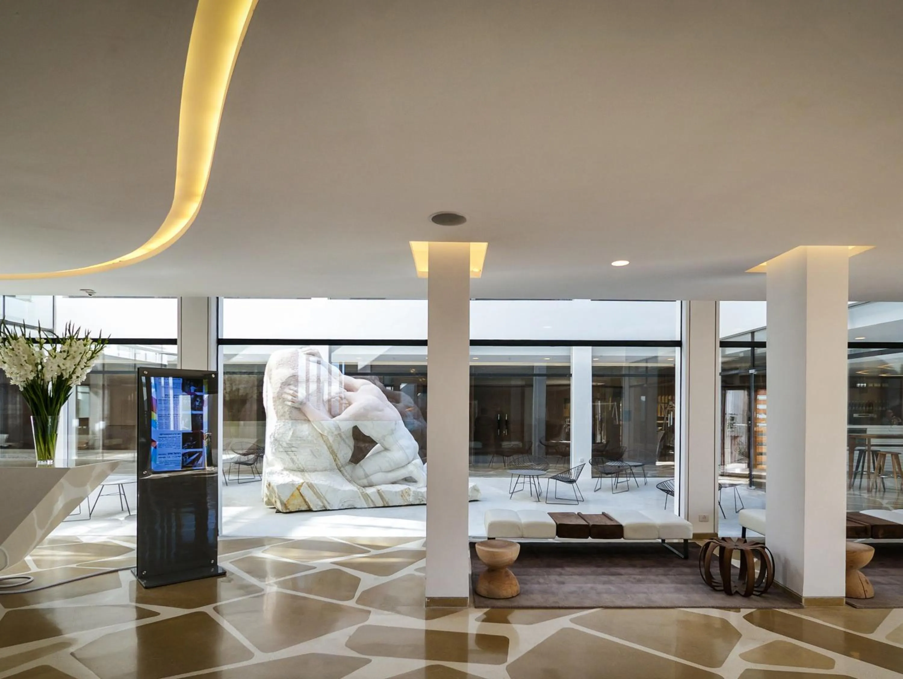 Lobby or reception in Elma Hotel and Art Complex