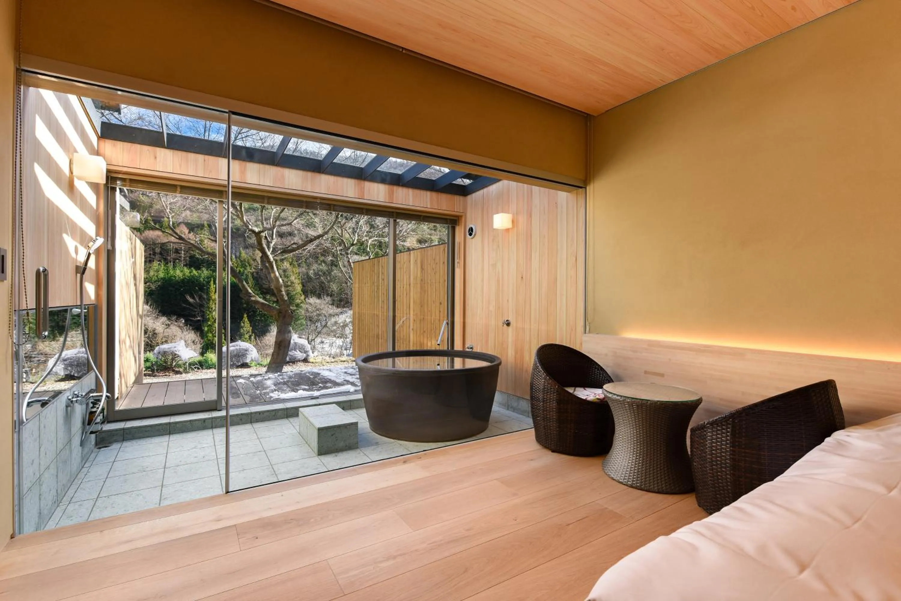 Hot Spring Bath in Kinshuusanso