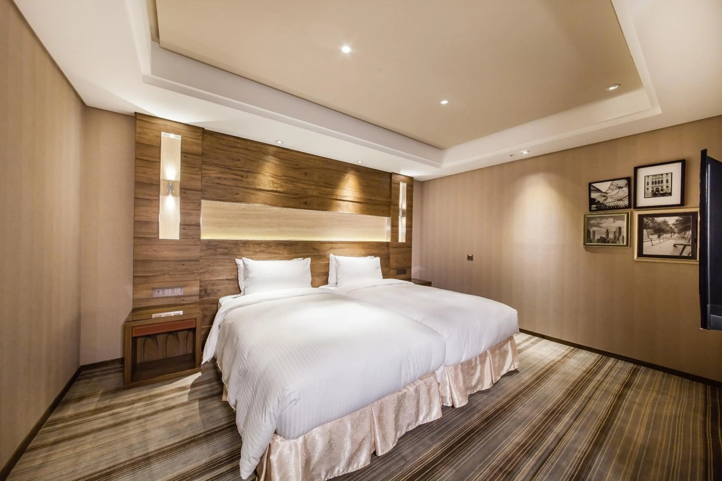 Bedroom, Bed in Green World Taipei Station