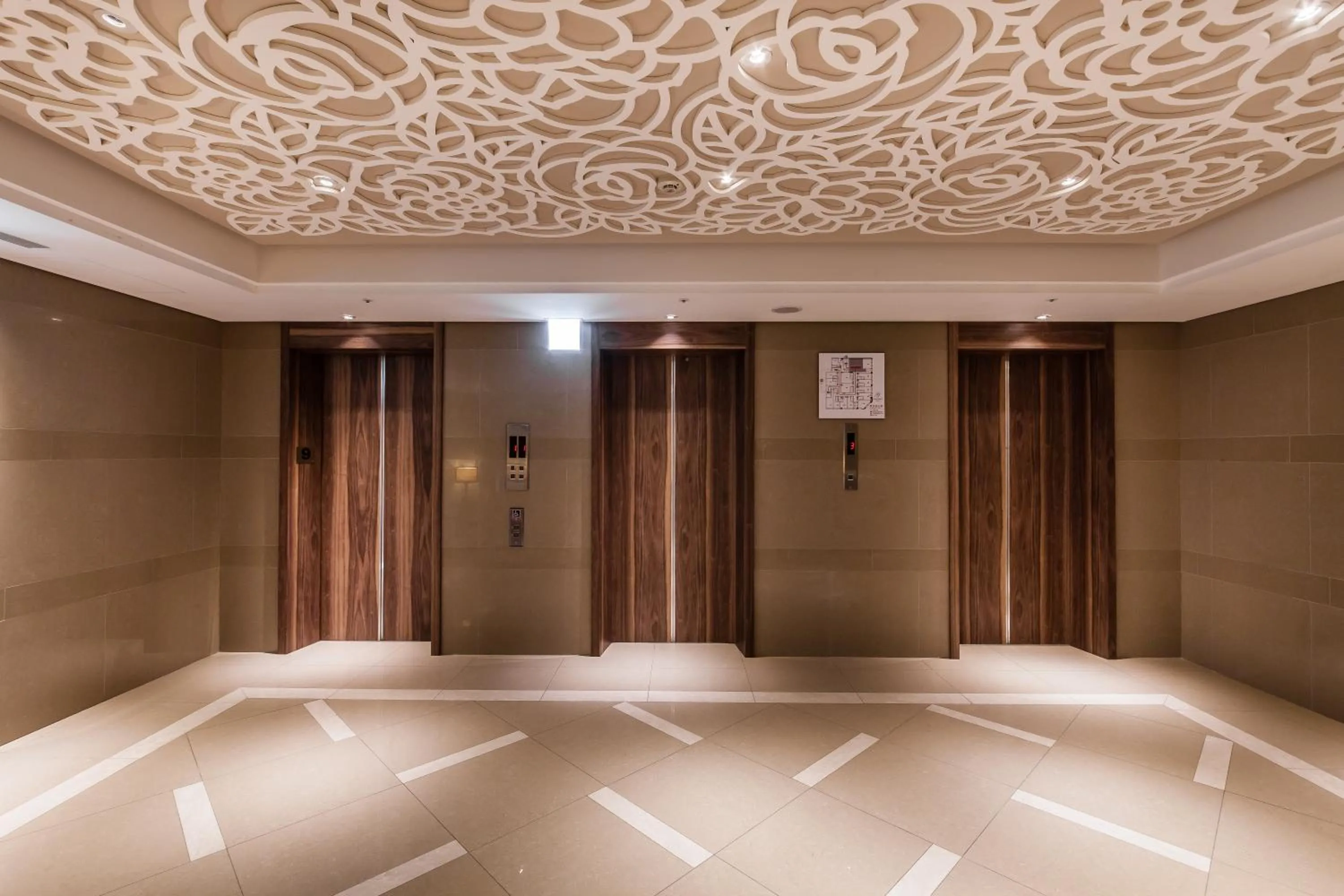 Decorative detail in Green World Taipei Station