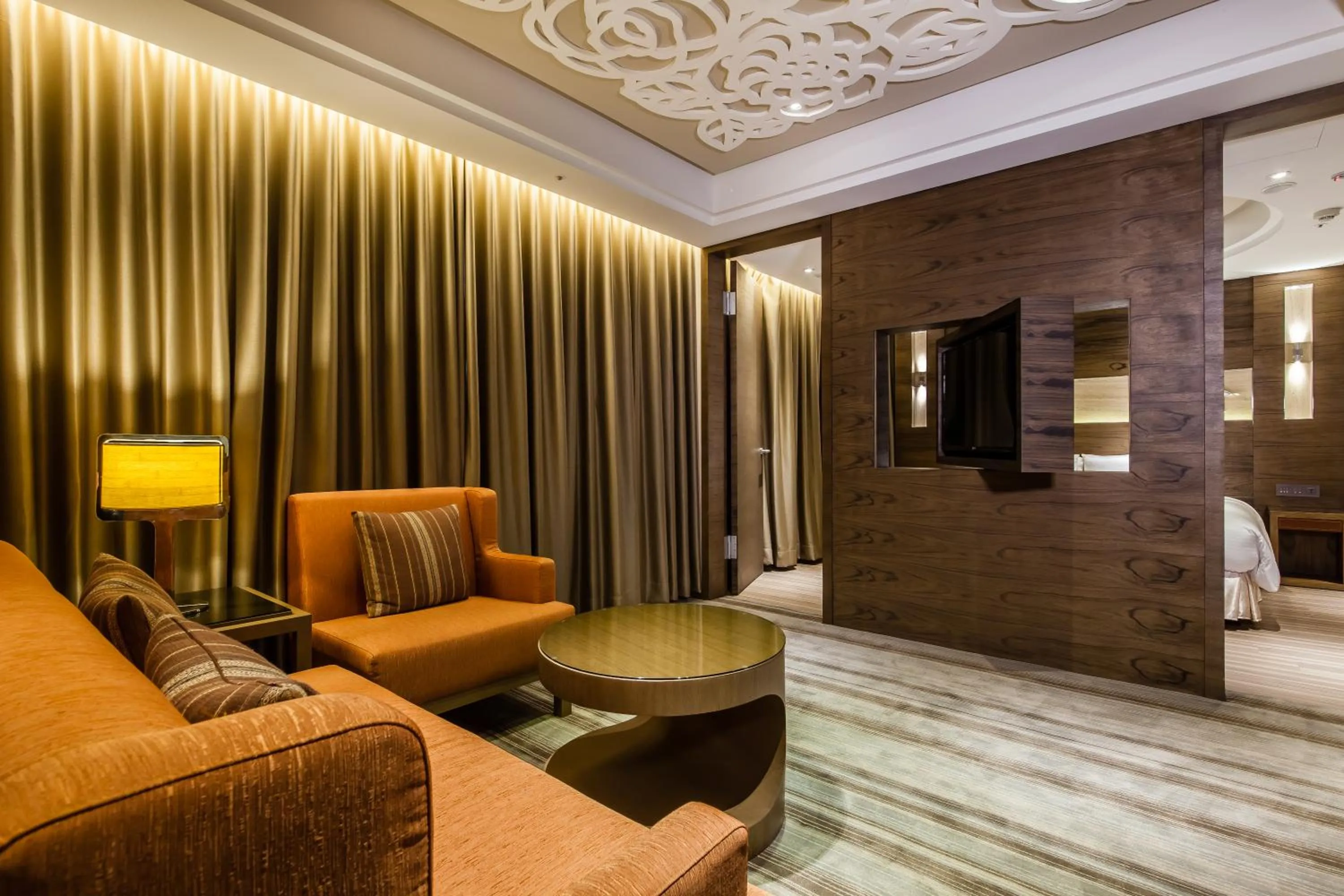 Photo of the whole room in Green World Taipei Station