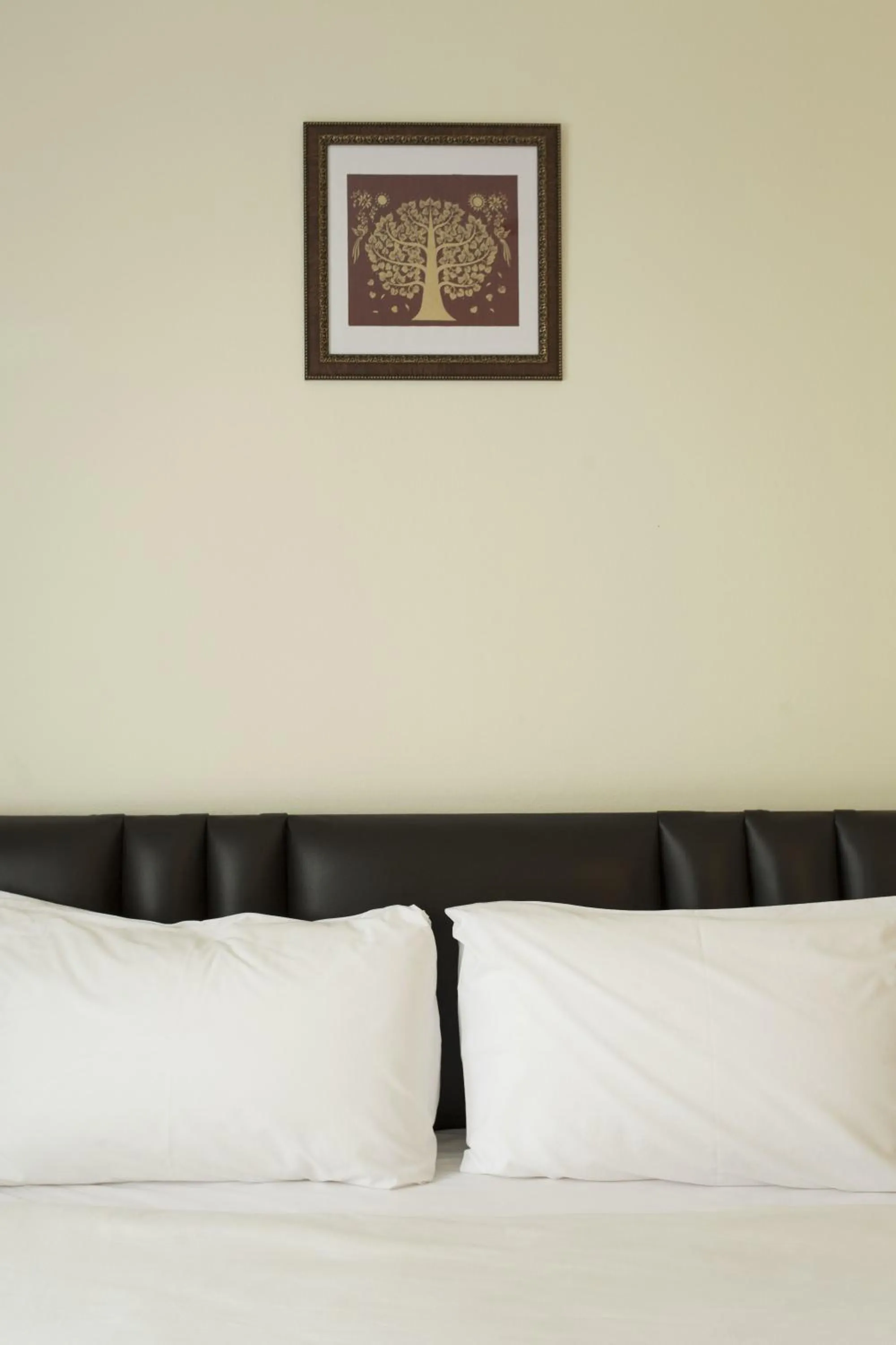 Bedroom, Bed in Paripas Express Patong