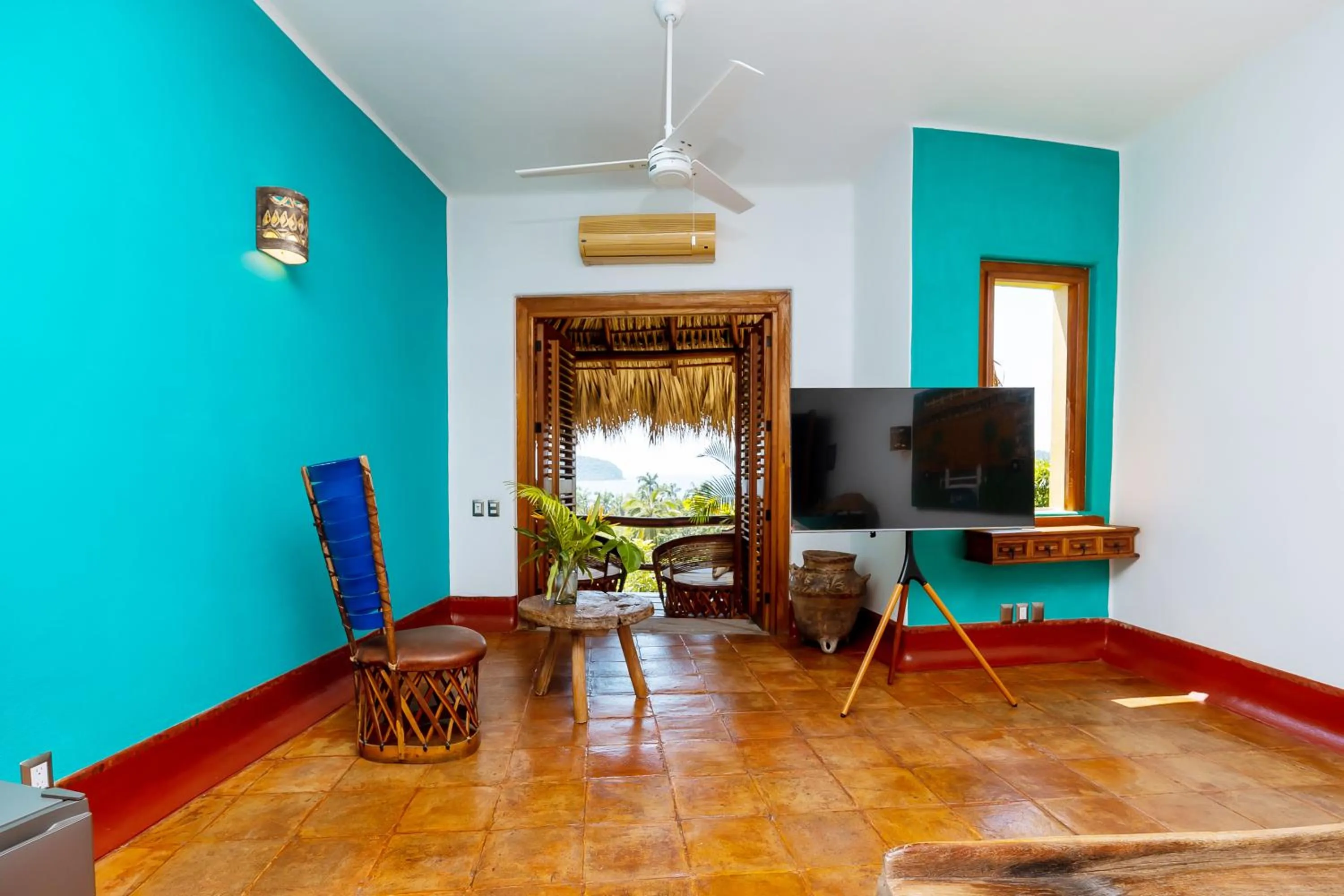 TV and multimedia in Ensueño de Fuga