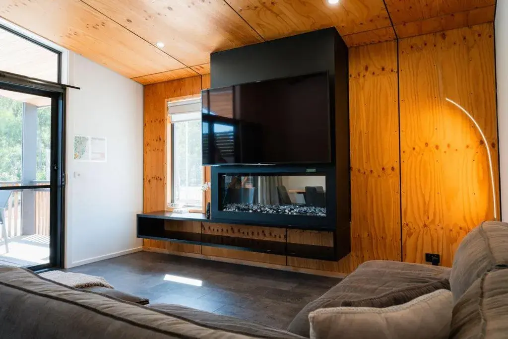 Superior Family Cabin Sleeps 6 in BIG4 Yarra Valley Park Lane Holiday Park Superior Family Cabin Sleeps 6 in BIG4 Yarra Valley Park Lane Holiday Park