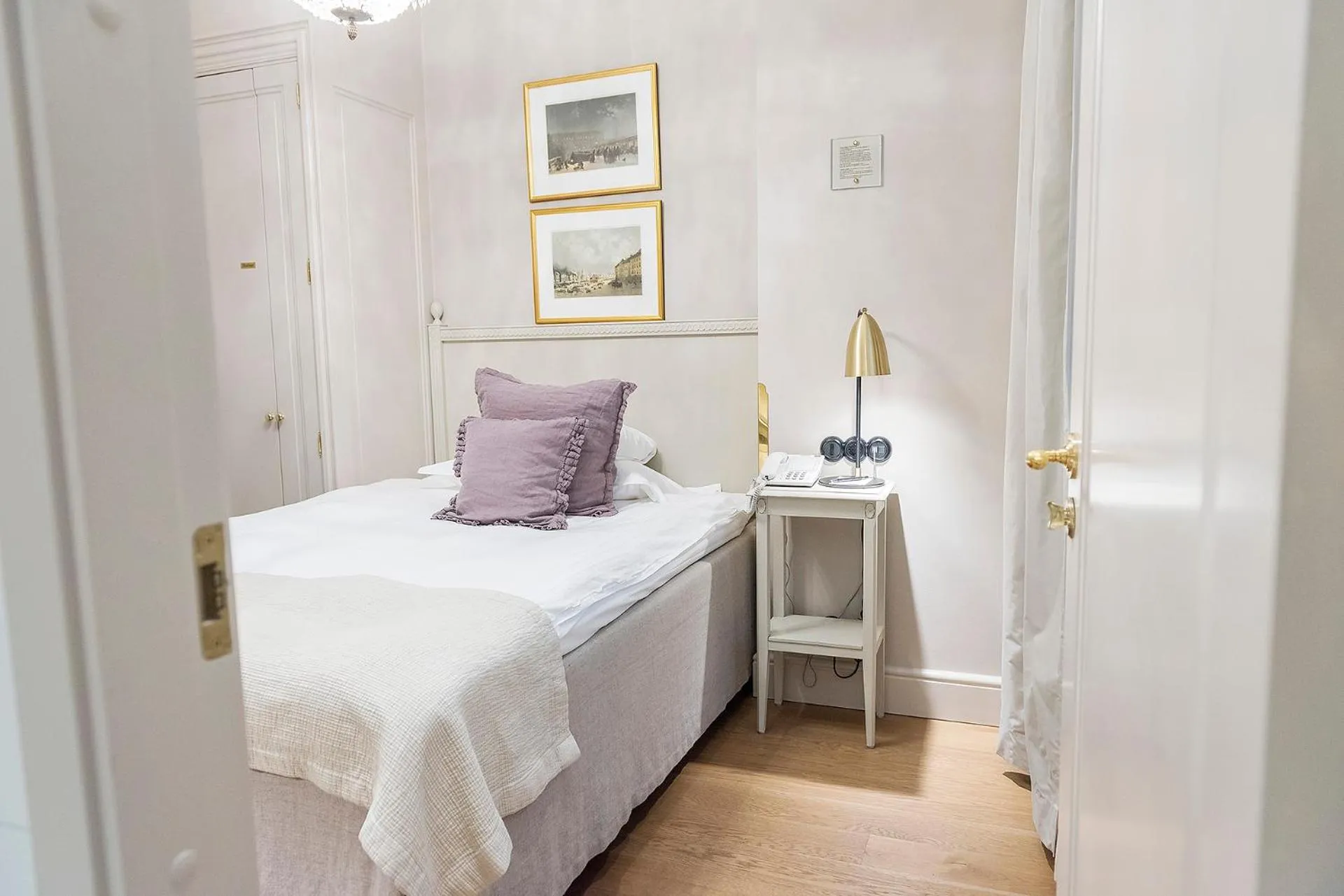 Bedroom, Bed in Hotel Kungsträdgården