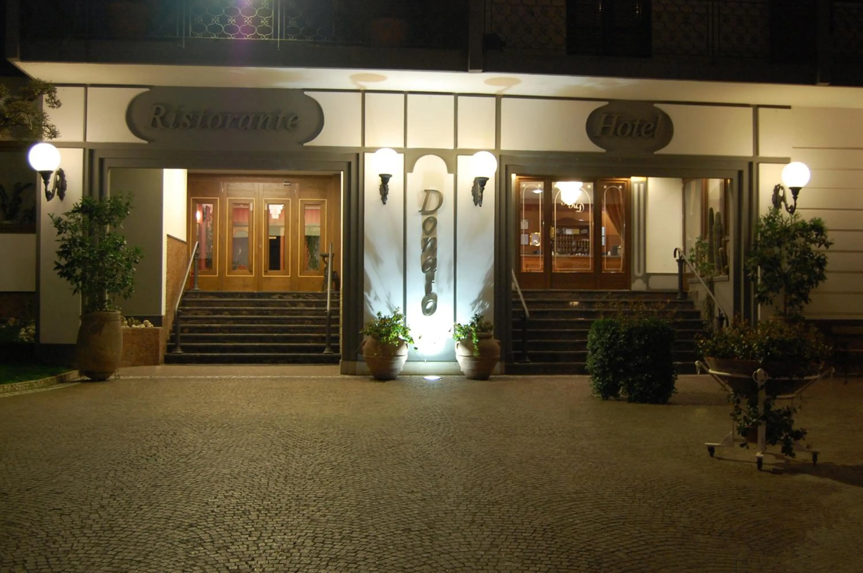 Property building in Hotel Ristorante Donato