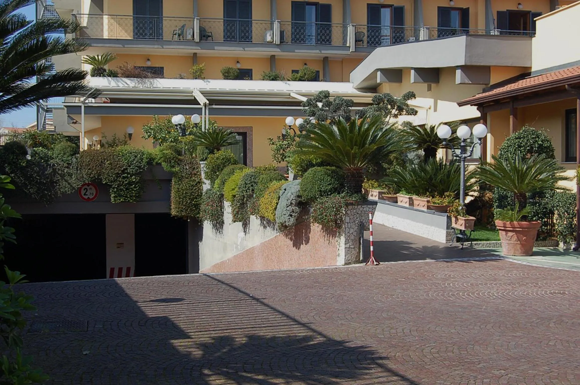 Property building in Hotel Ristorante Donato
