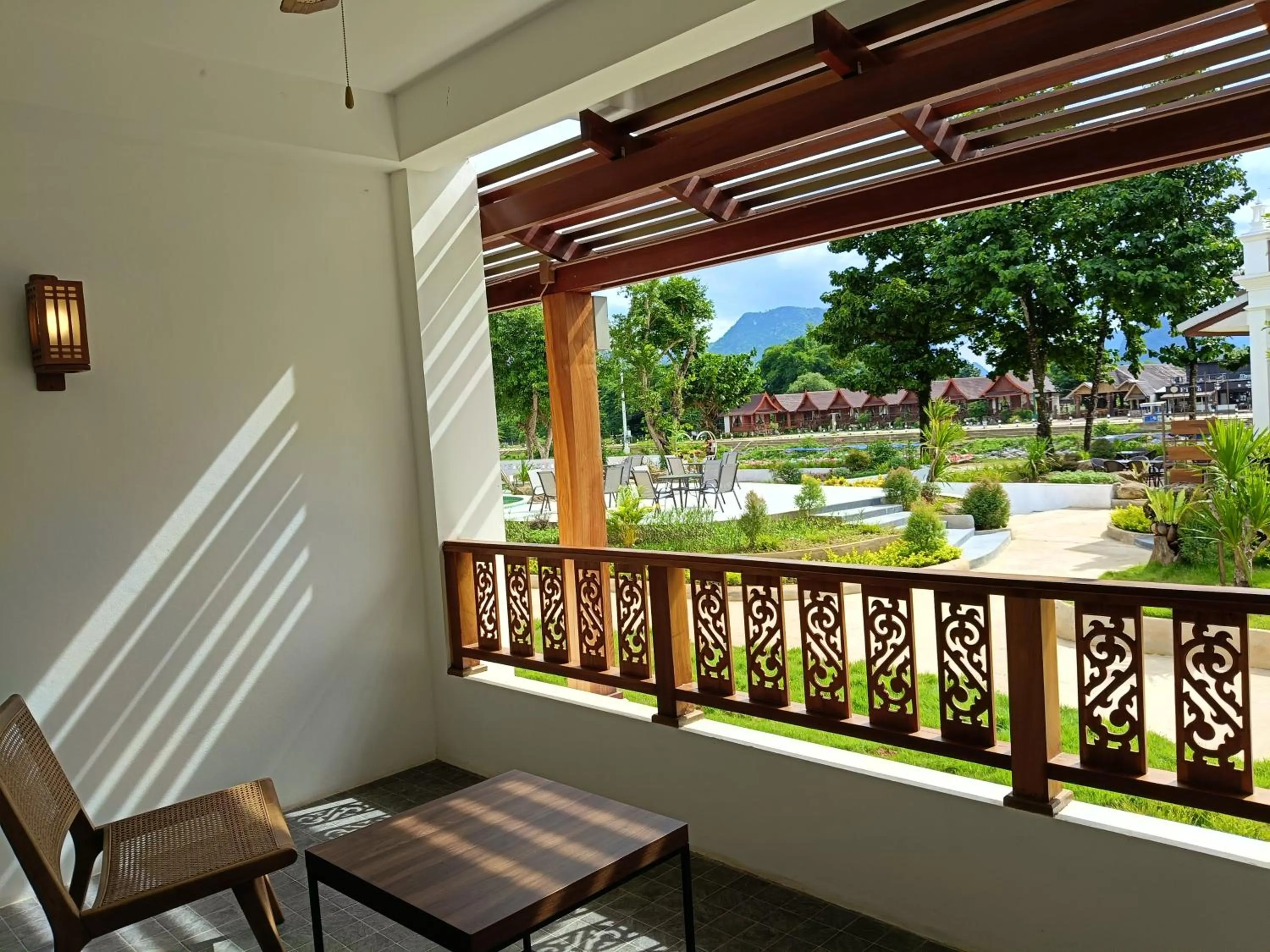 Patio in Phubarn VimarnVangvieng Resort