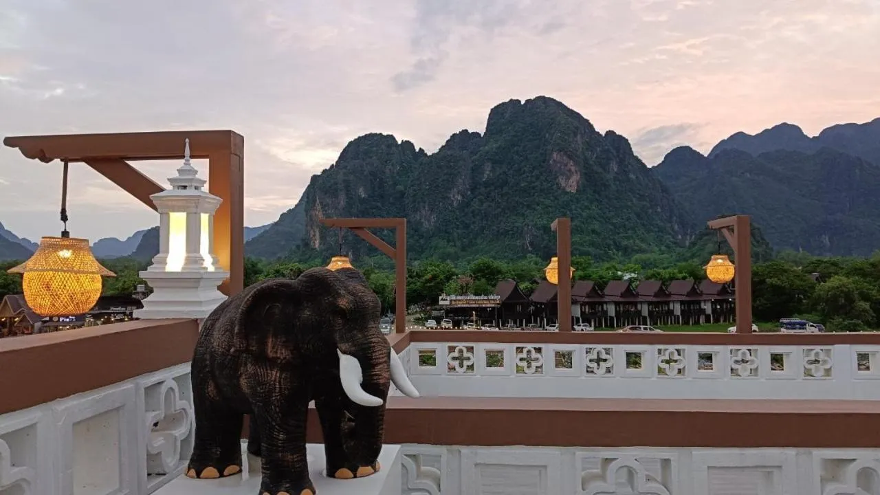 Nearby landmark in Phubarn VimarnVangvieng Resort