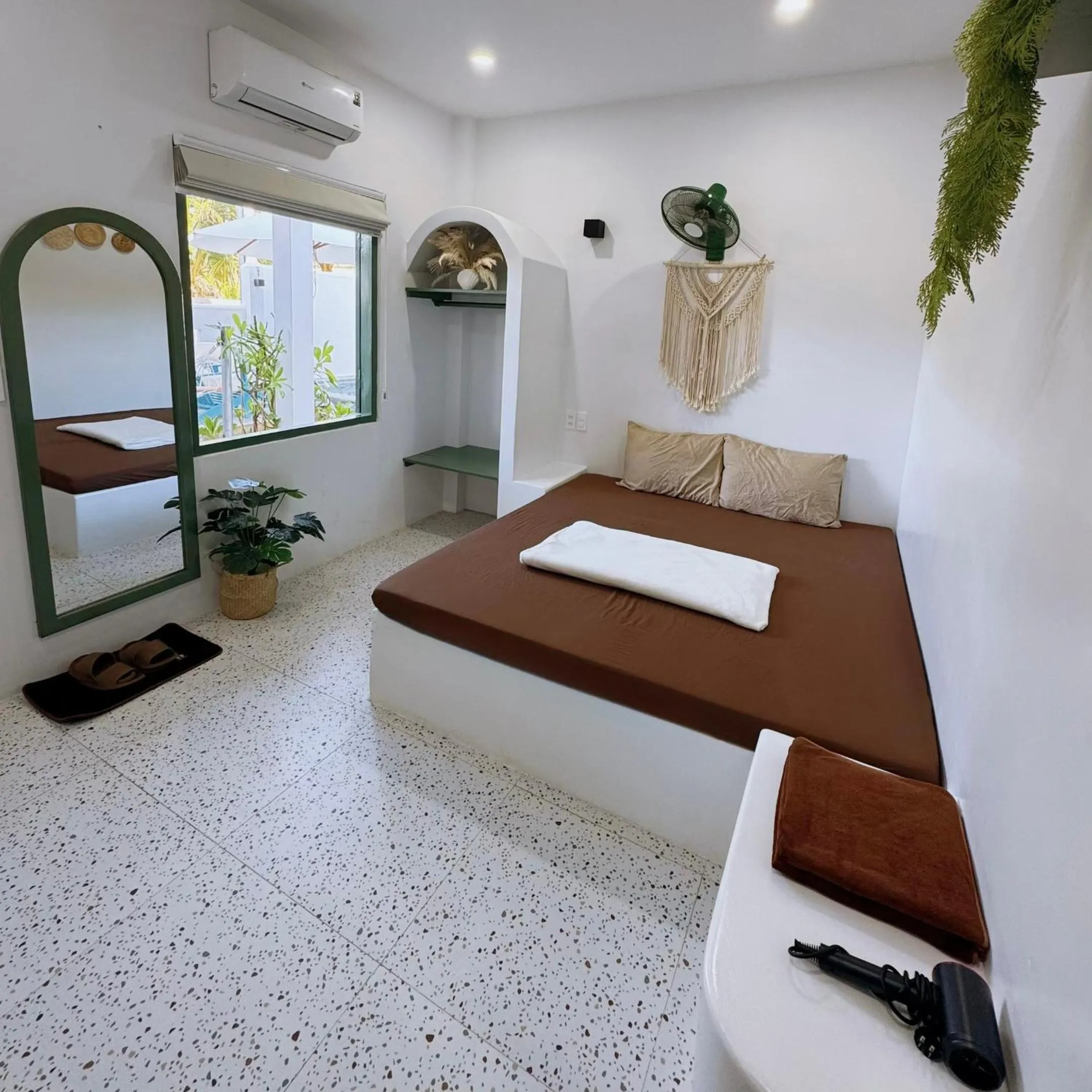 Bed in A House - homestay Mui Ne