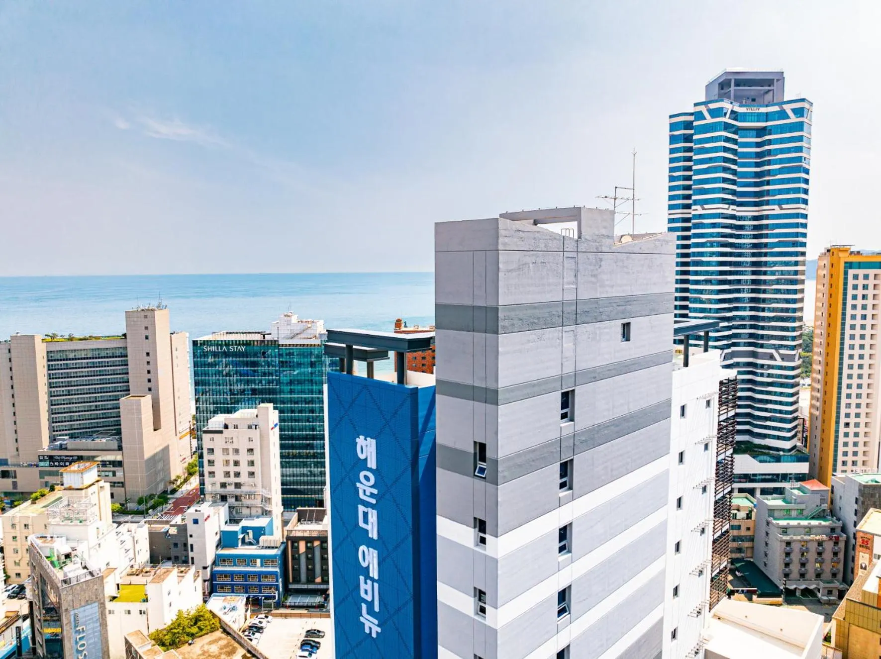 Property building in Raviens Haeundae Avenue