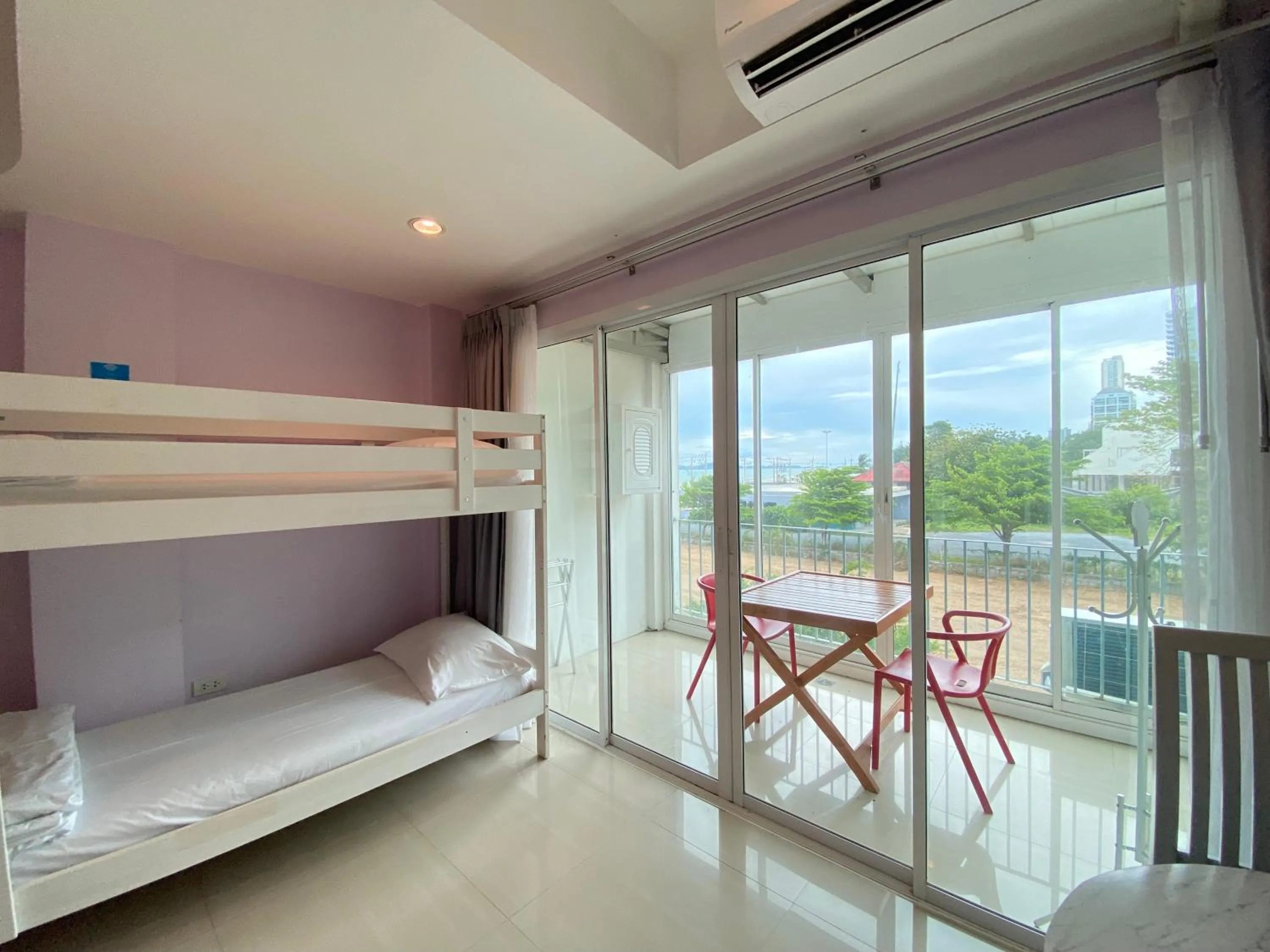 Bedroom, Bed in KP Seaview Jomtien