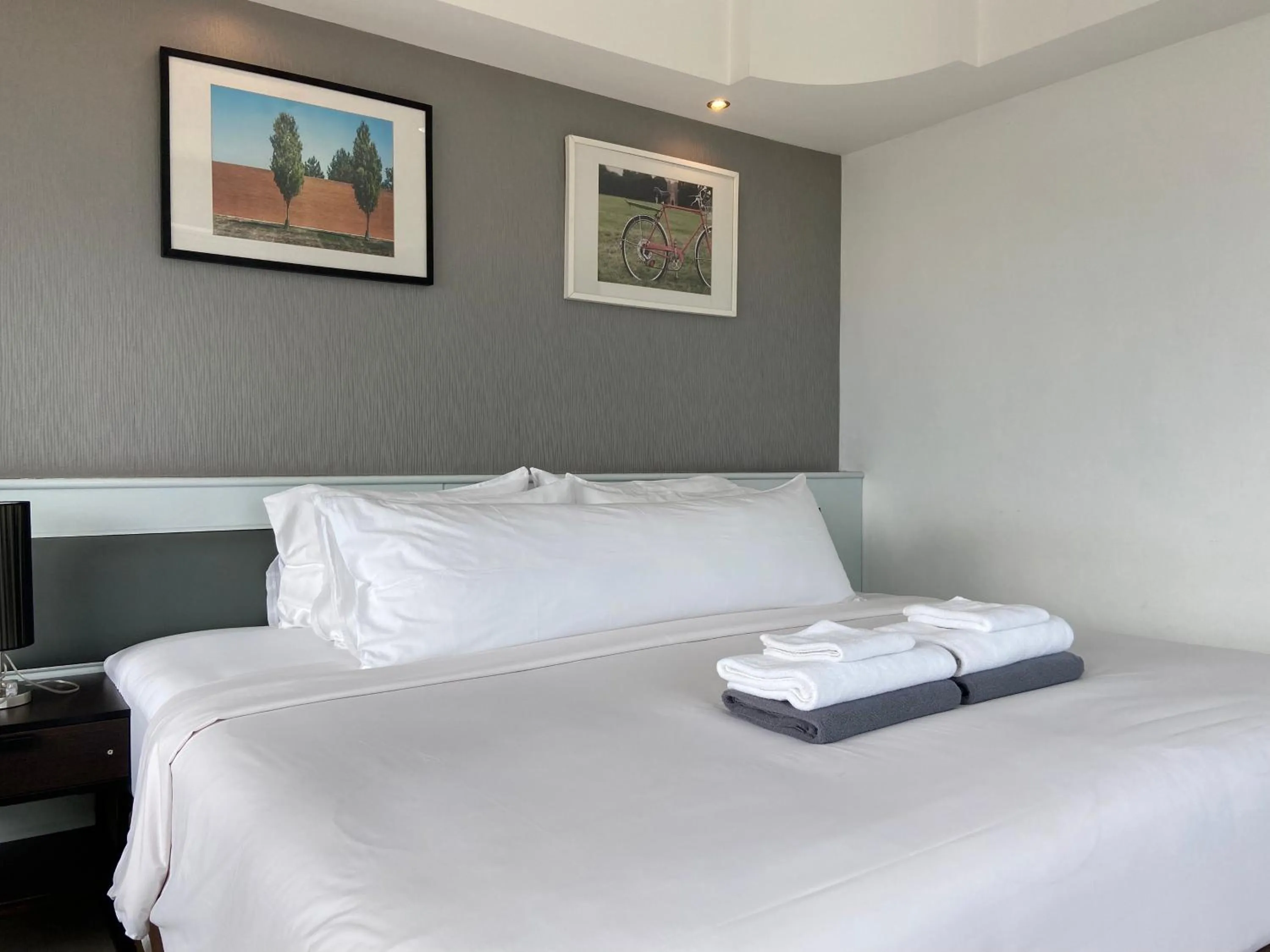 Bed in KP Seaview Jomtien